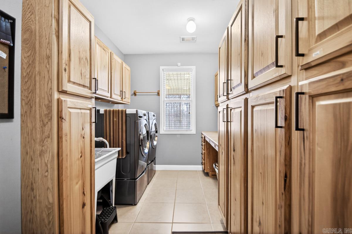 FERNDALE ESTATES - Residential