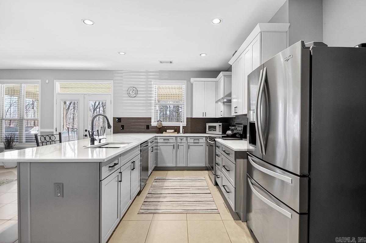 FERNDALE ESTATES - Residential