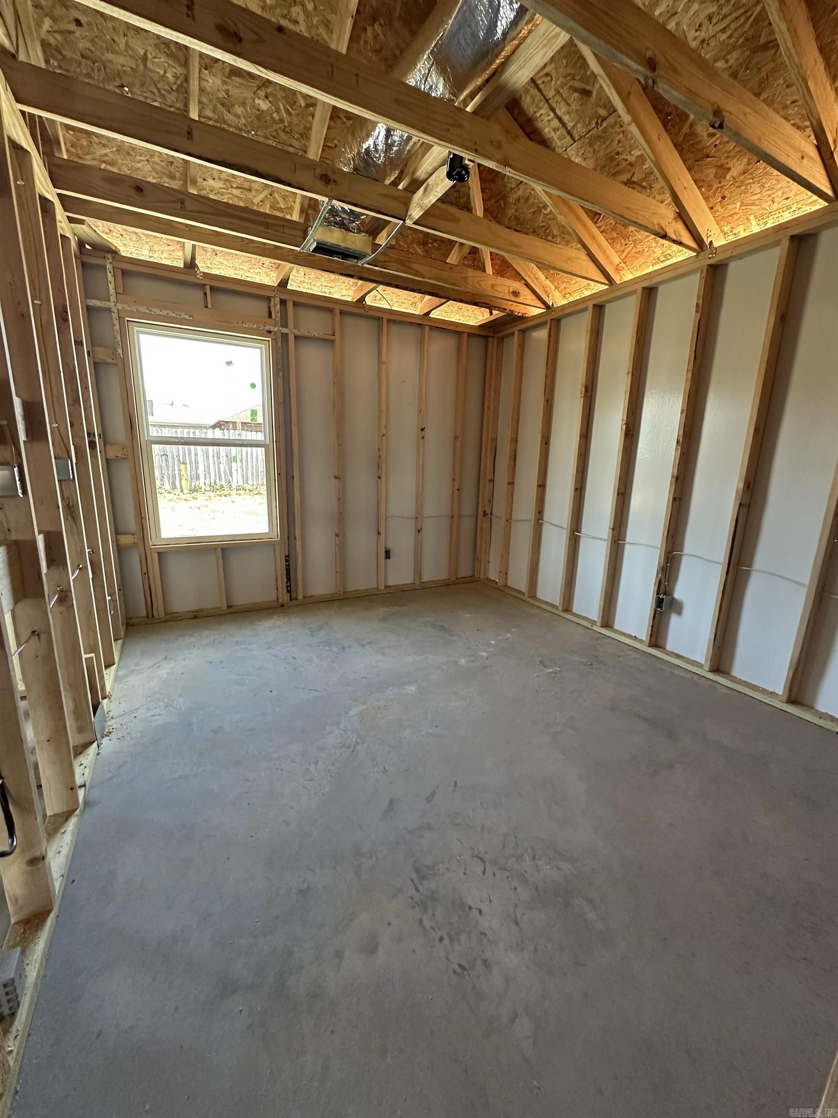 DEERFIELD ESTATES - Residential