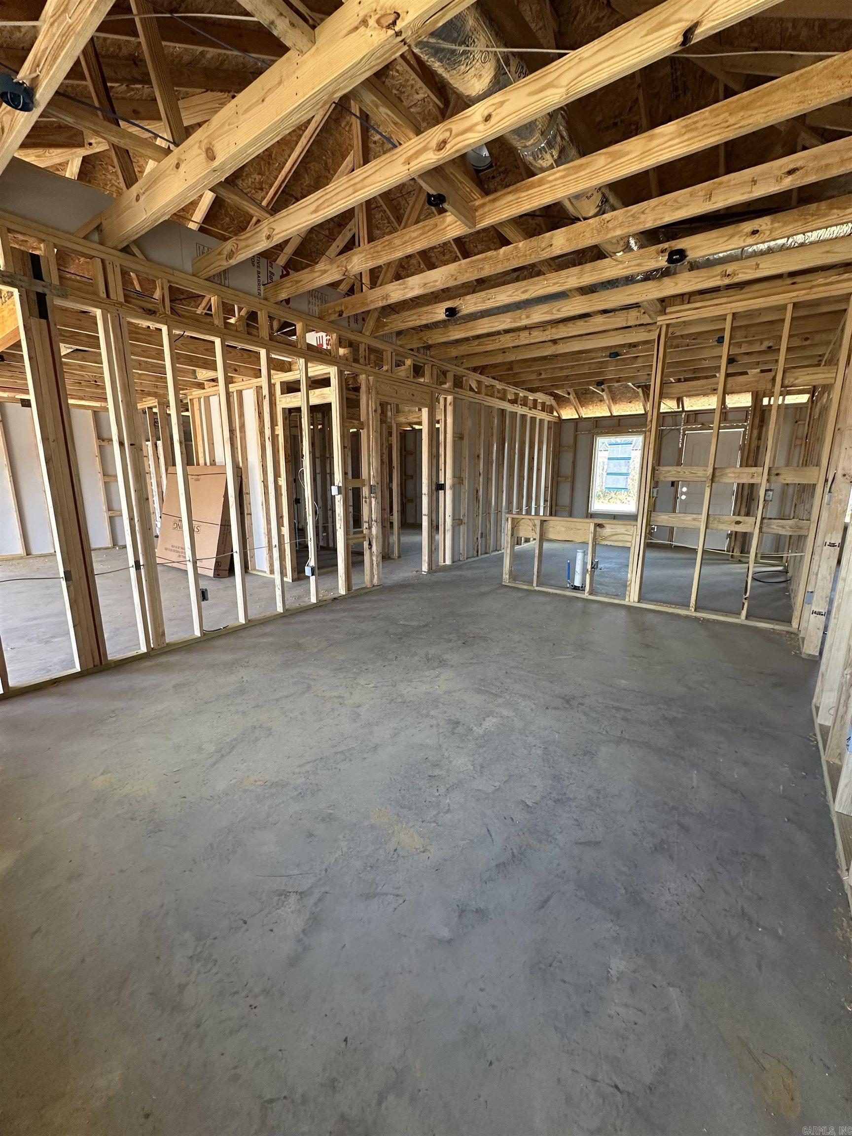 DEERFIELD ESTATES - Residential