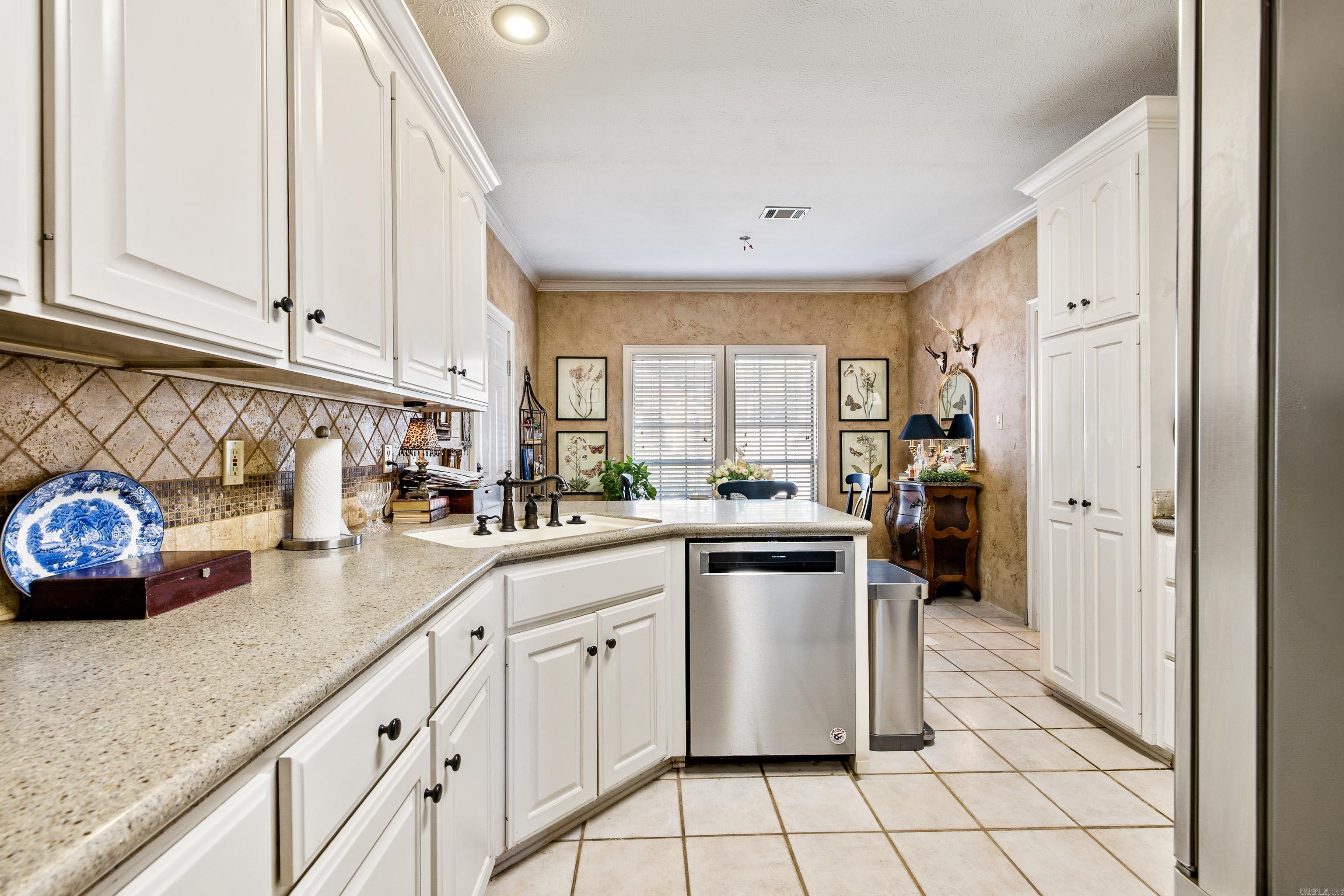 PINE CREEK - Residential