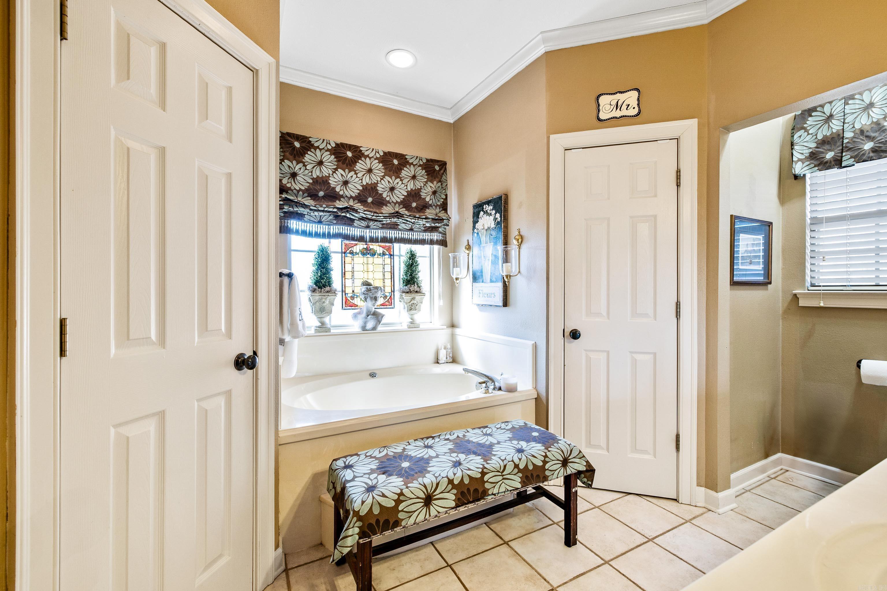PINE CREEK - Residential