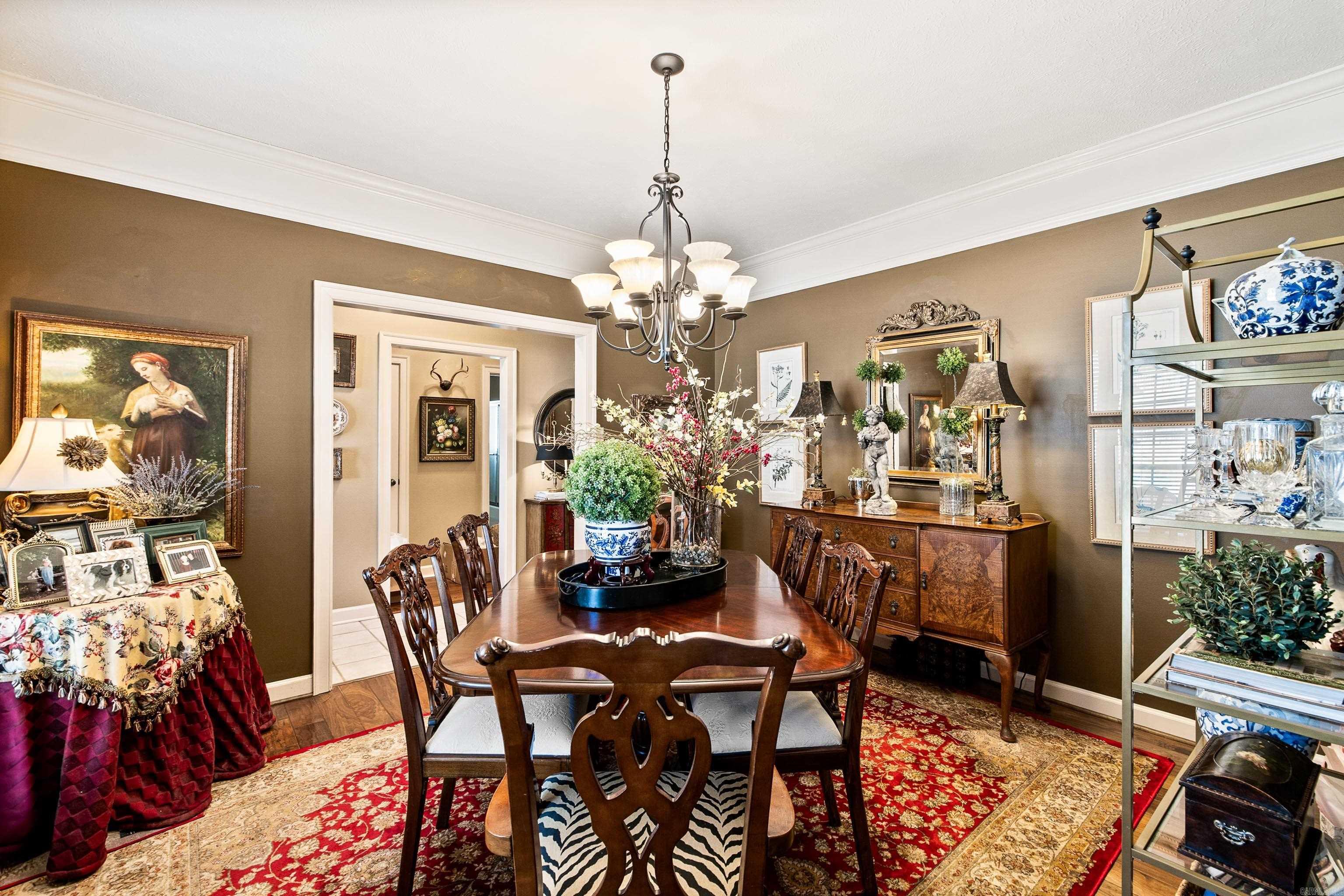 PINE CREEK - Residential
