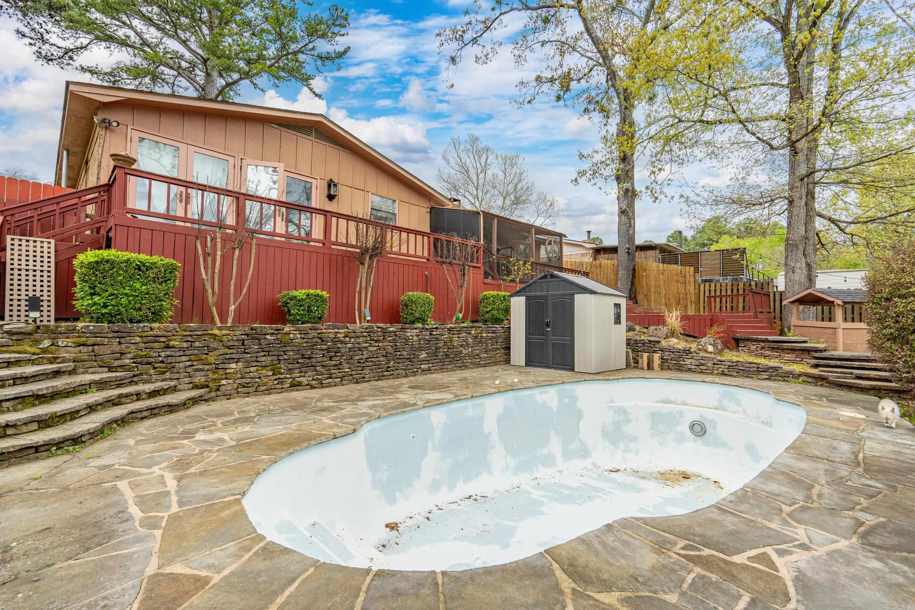 Sunset Hills - Residential
