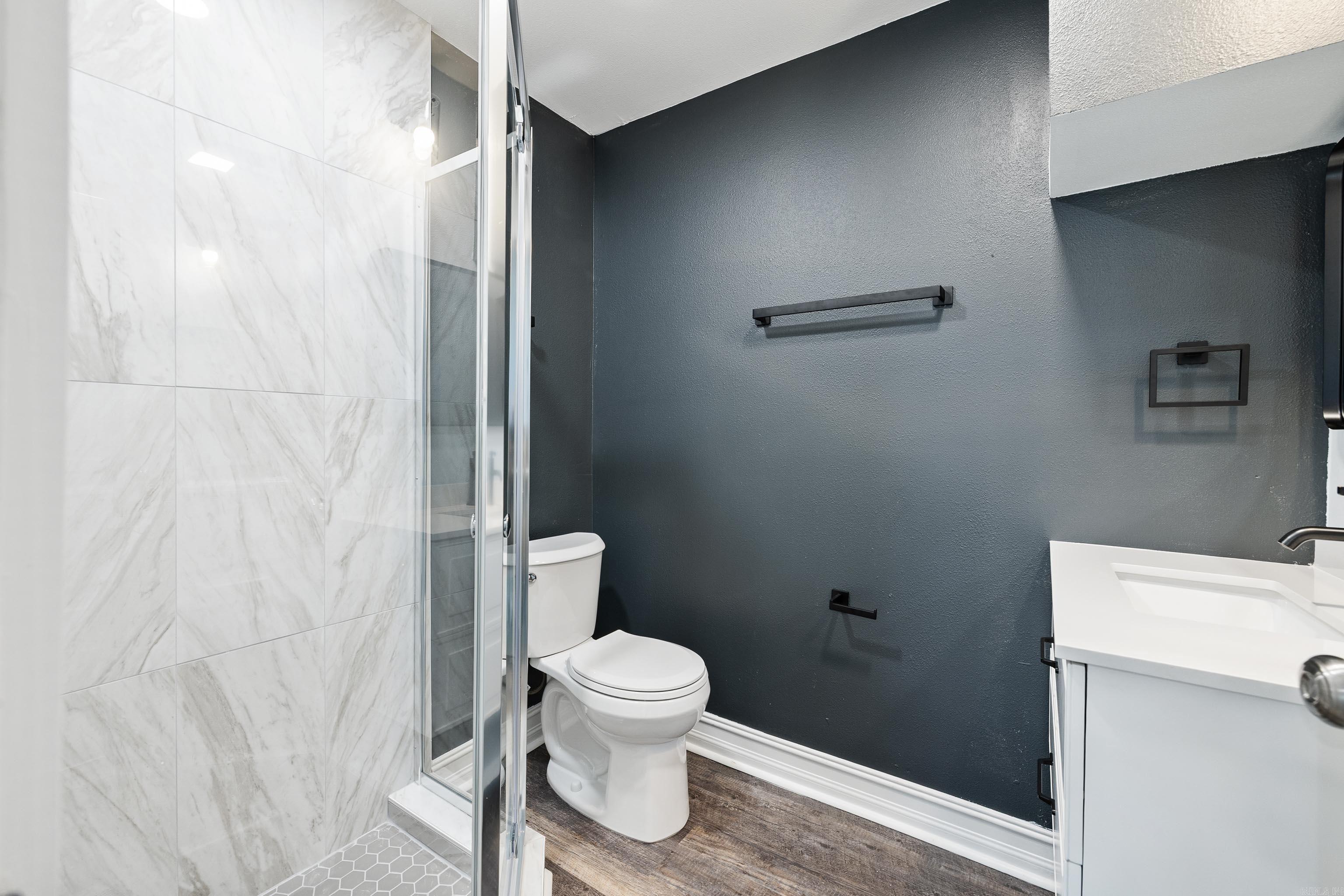 BARROW JOHN - Residential