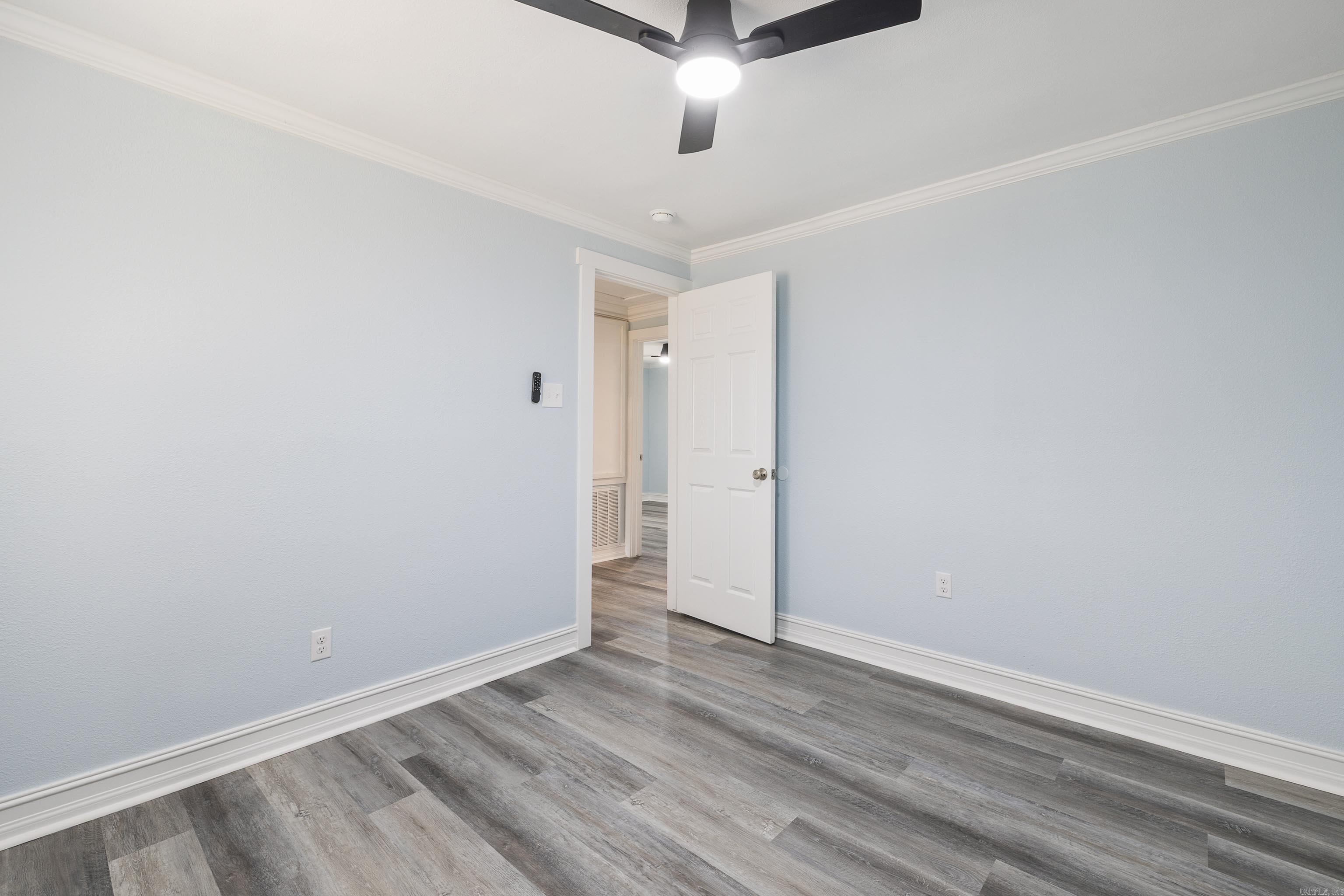 BARROW JOHN - Residential