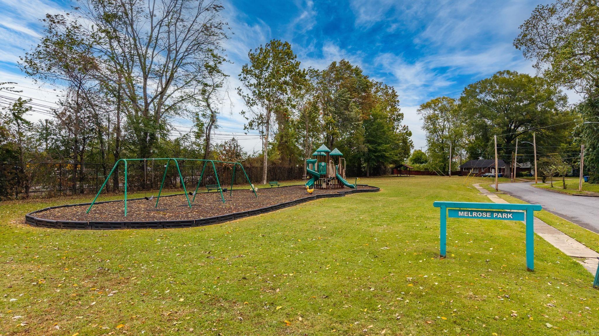 MELROSE PLACE ADDN - Residential