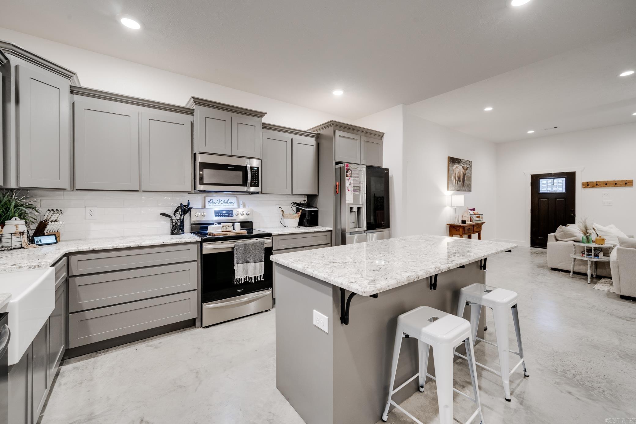 Round Mountain Replat - Residential