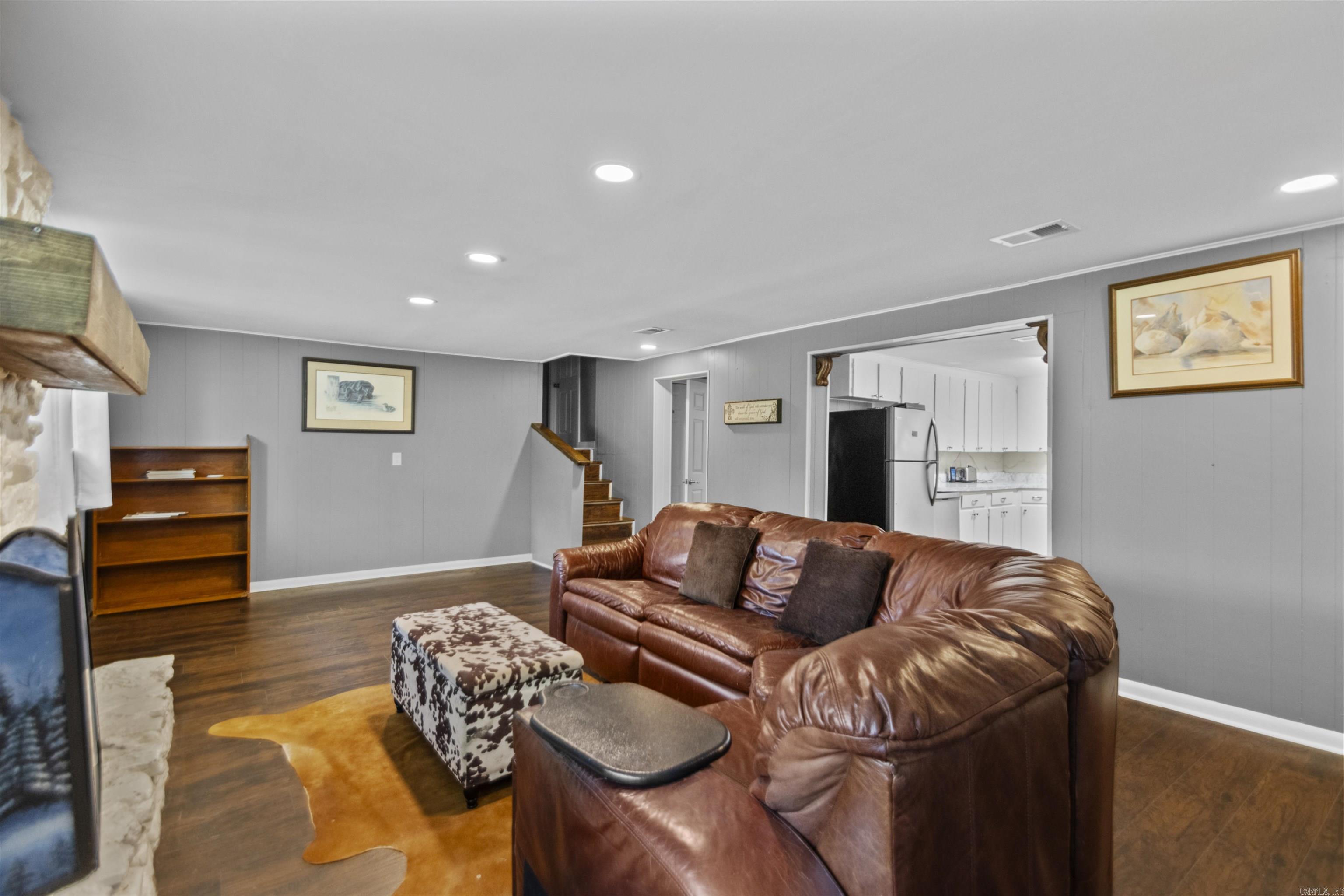 HICKS INTERURBAN - Residential