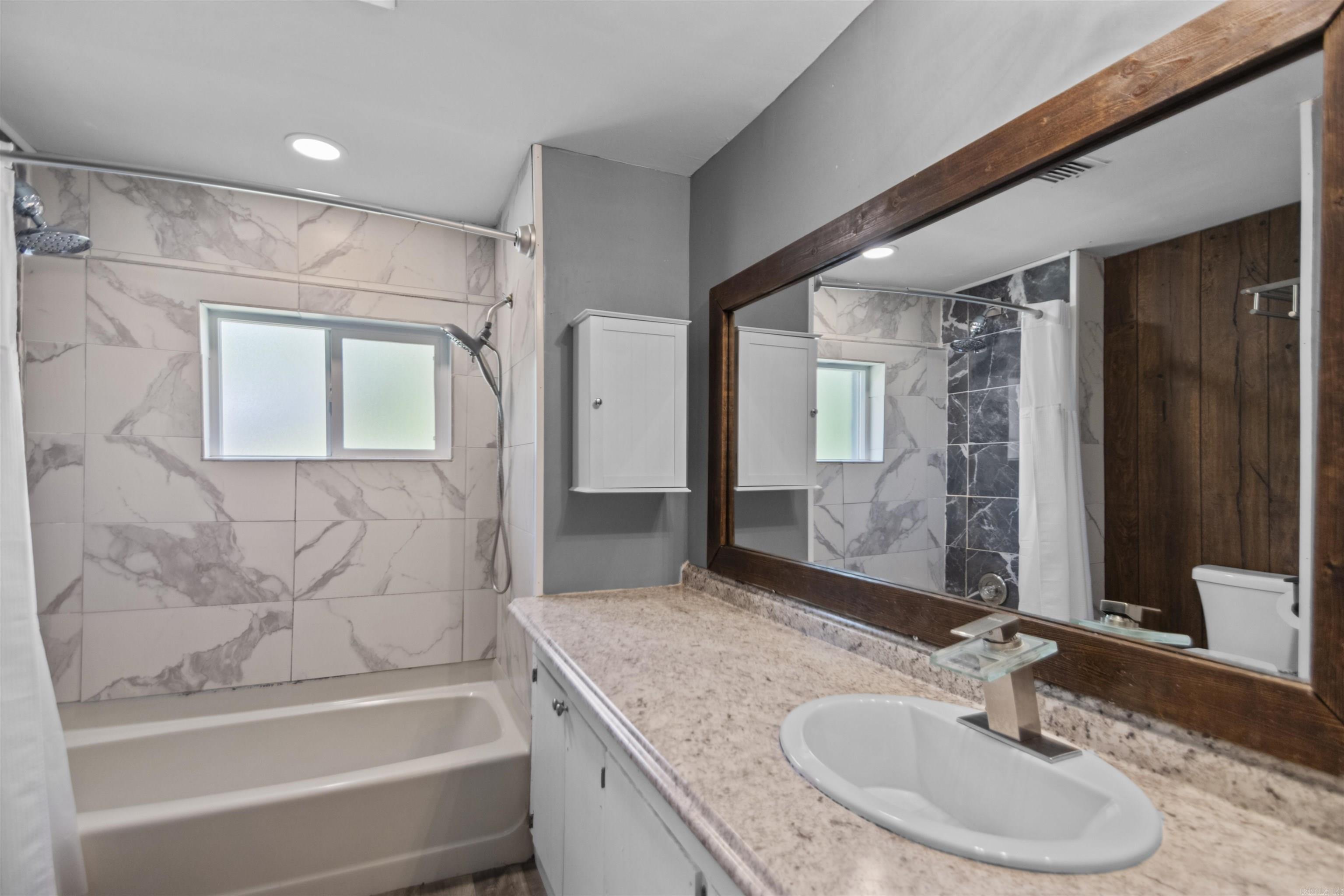 HICKS INTERURBAN - Residential