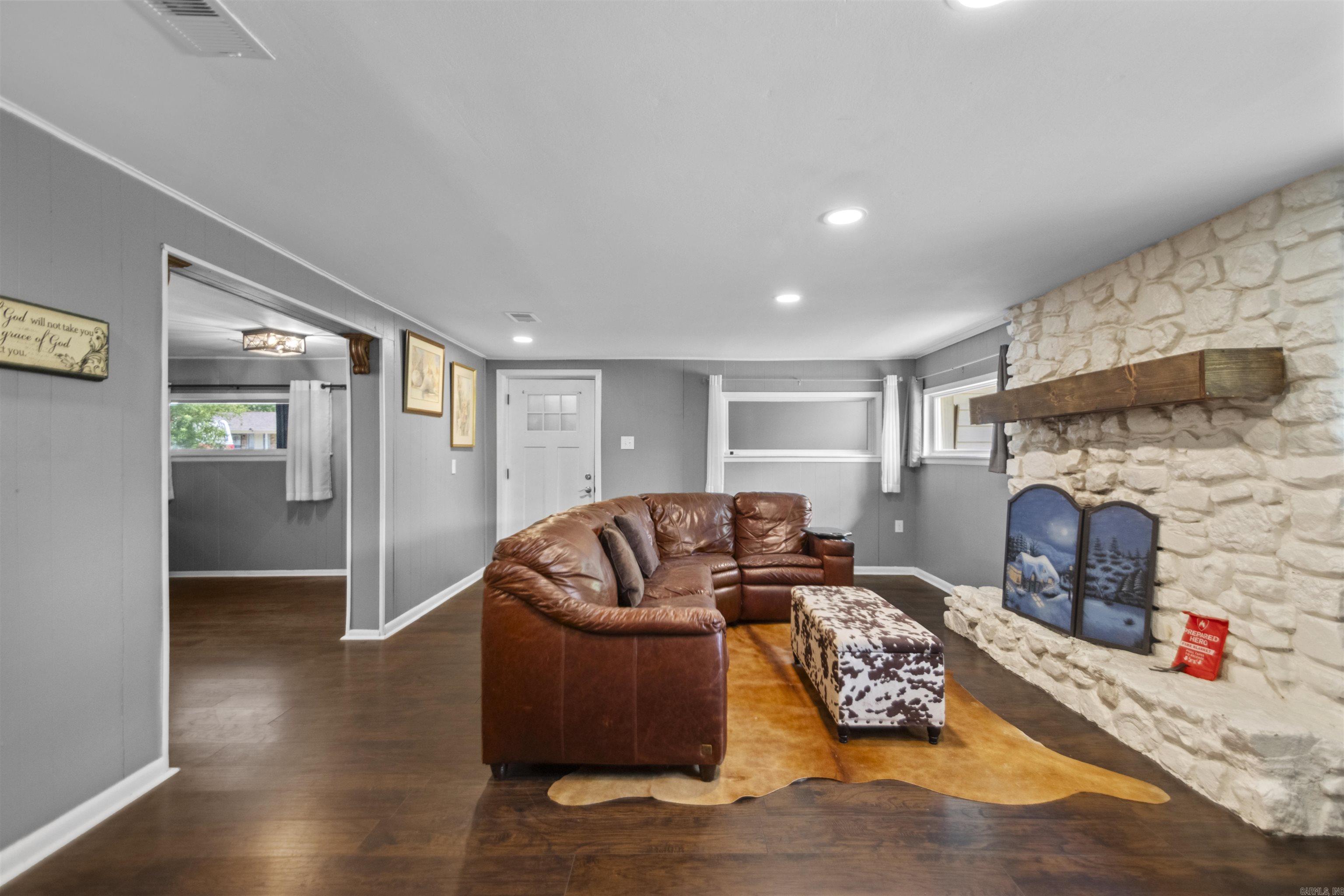 HICKS INTERURBAN - Residential