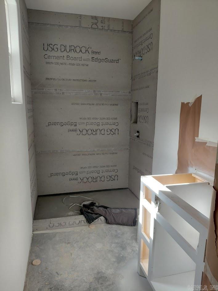 BALTANAS - Residential