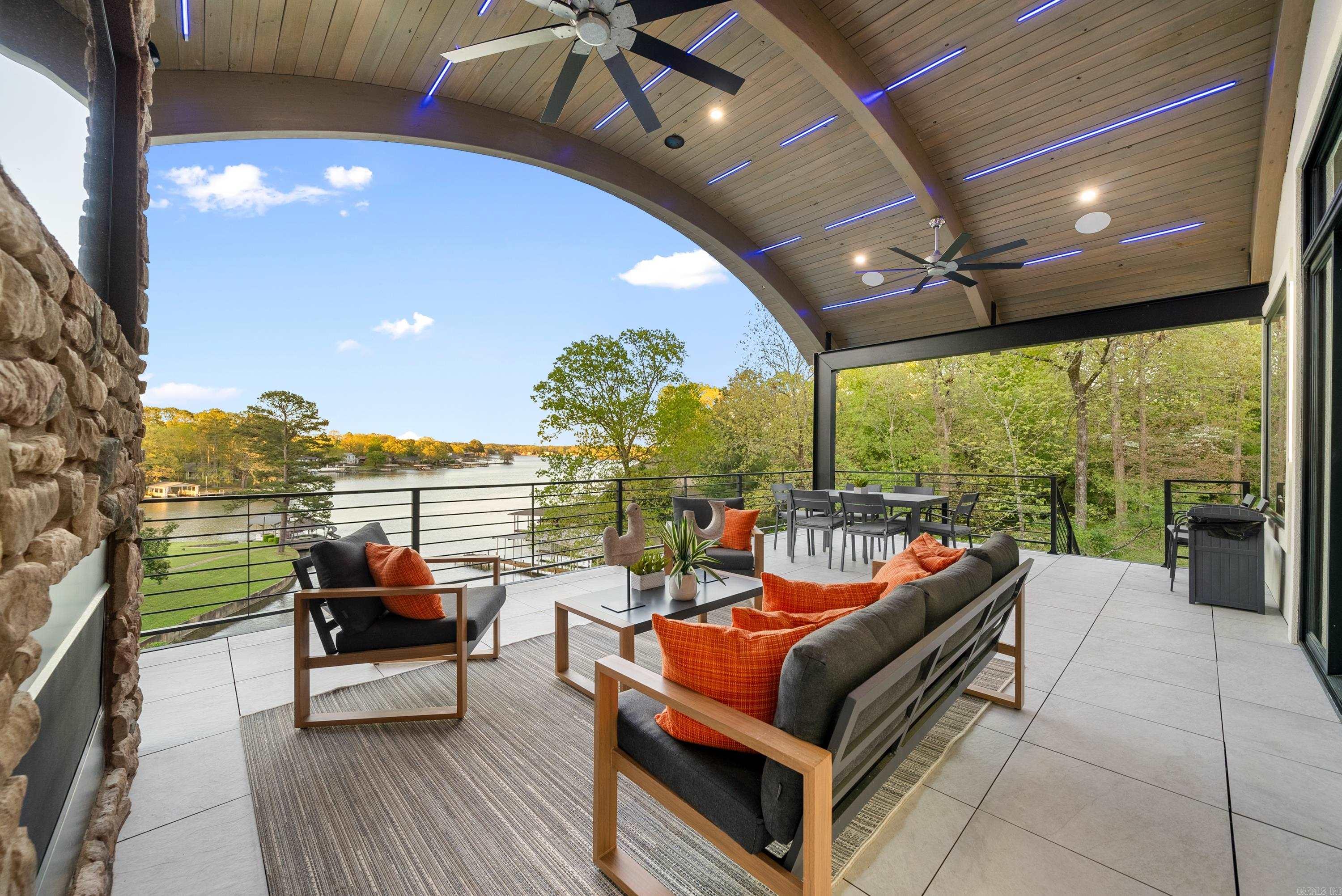 Lake View - Residential