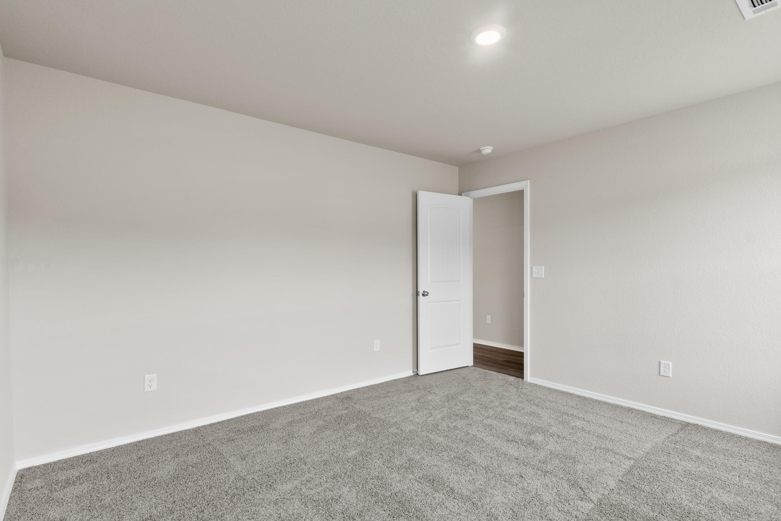 COUNTRY CLUB OF ARK THE - Residential