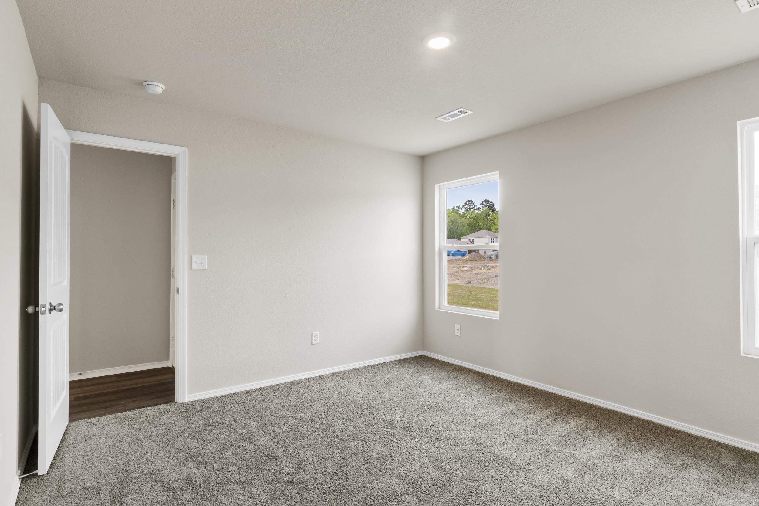 COUNTRY CLUB OF ARK THE - Residential