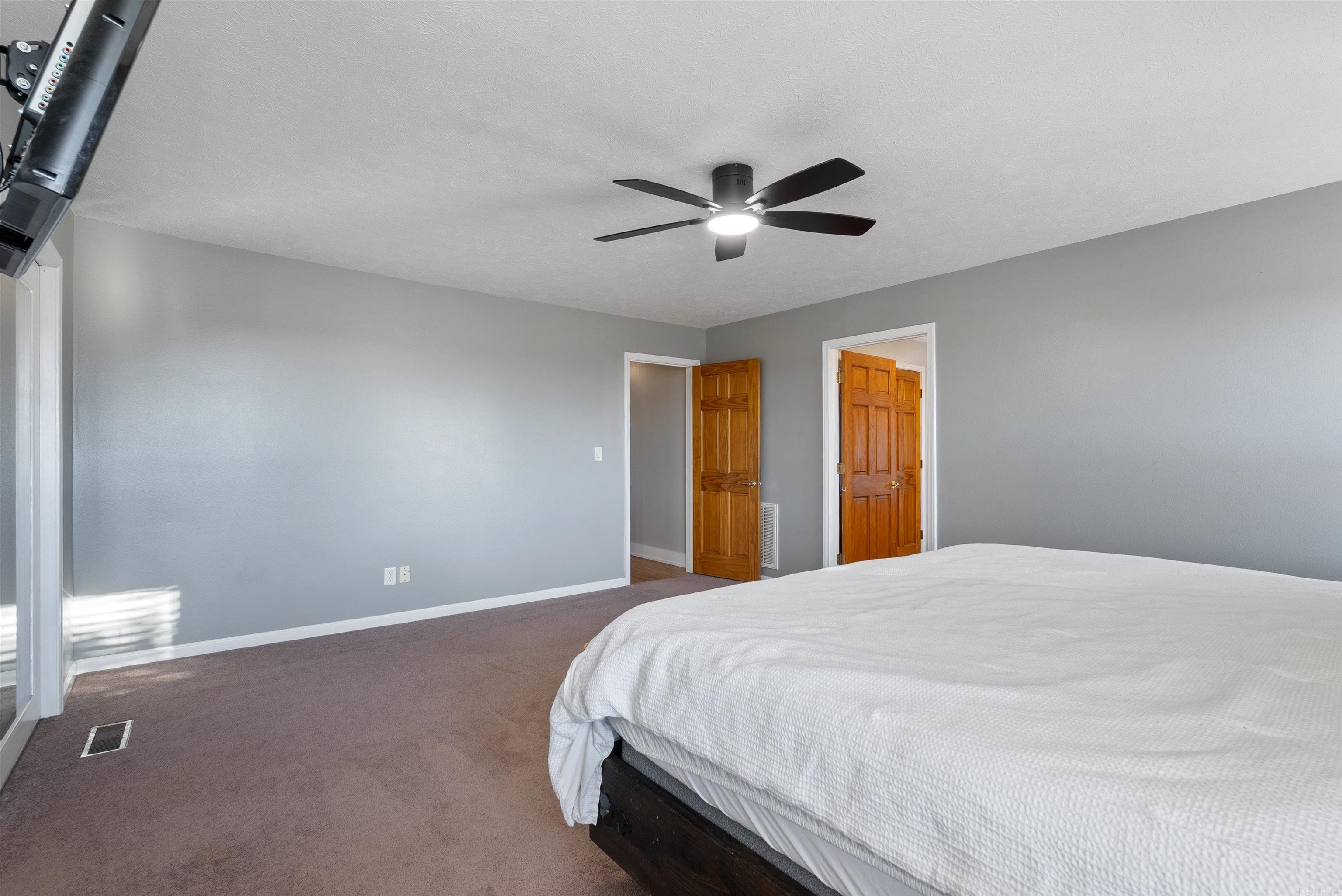 SUMMER HILL PLACE - Residential