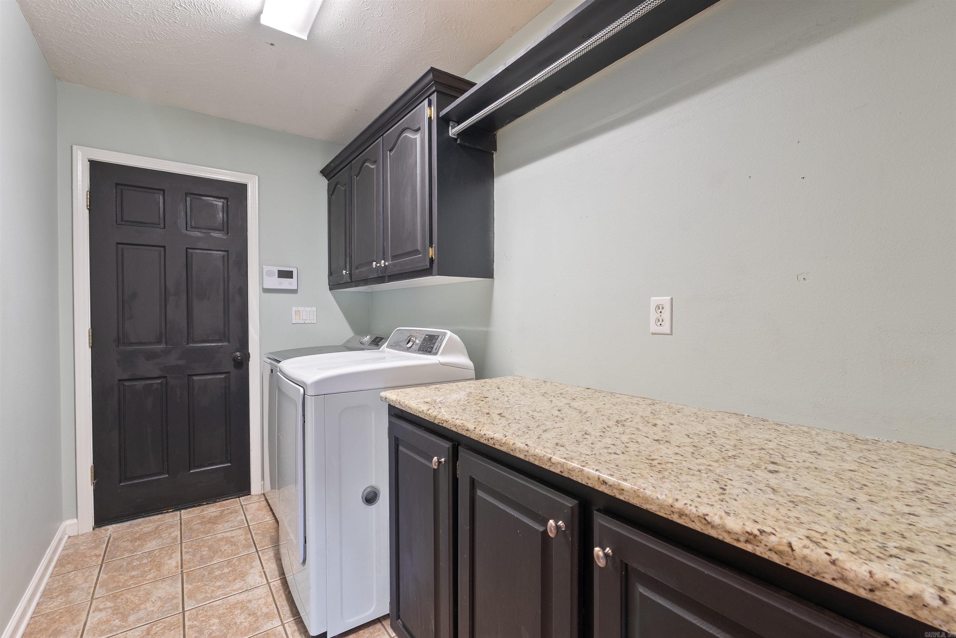 SUMMER HILL PLACE - Residential