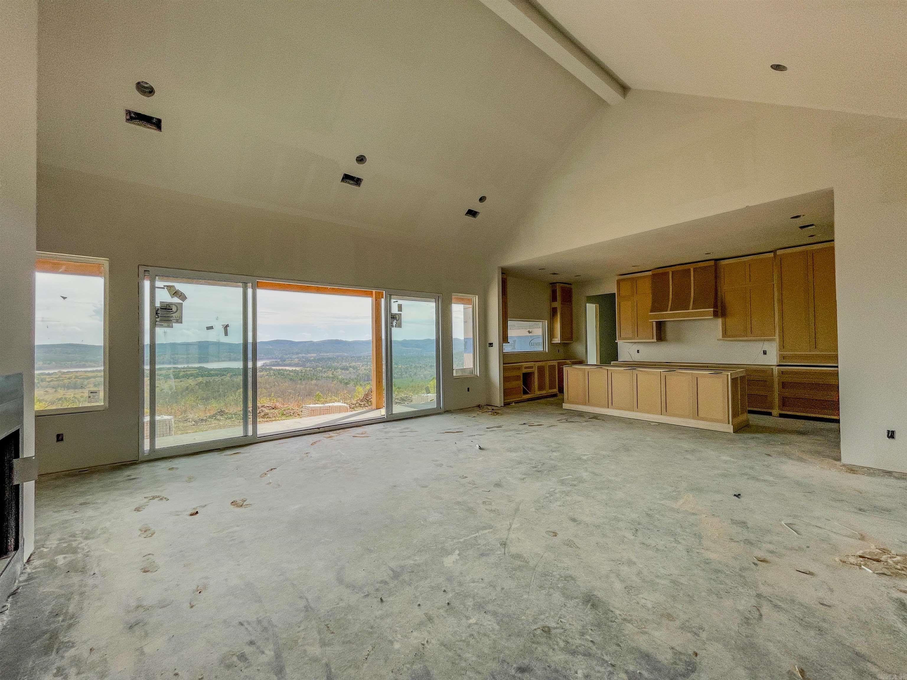 LAKEVIEW WEST - Residential