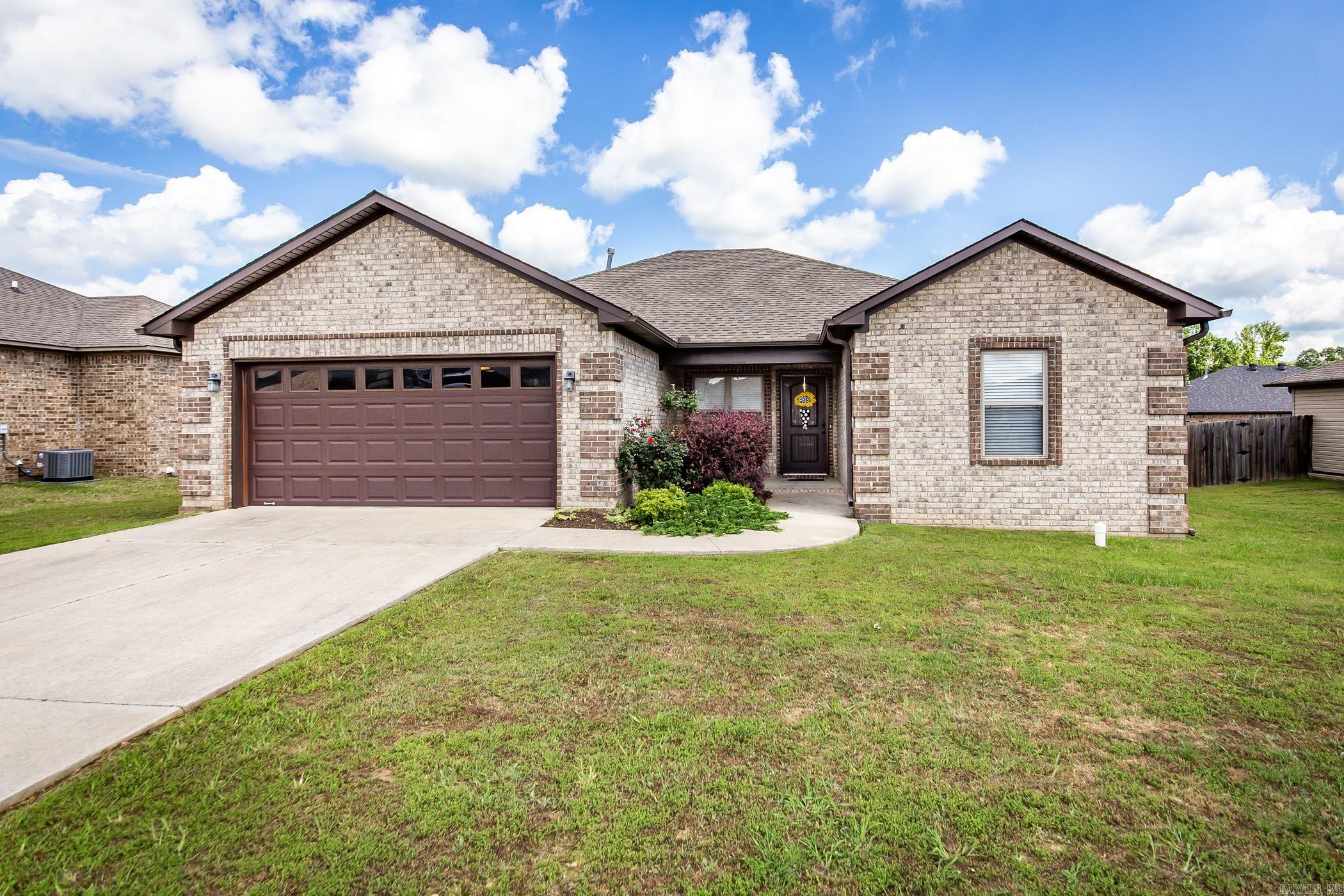 Beautiful well painted home located in a quiet subdivision. Walk in and you will find a large great room/dining/kitchen area. Lots of crown molding and beautiful touches. Gas range and walk in pantry in kitchen, lots of cabinet space. Good size bedrooms. Separate laundry room. Covered back patio, fenced backyard. Large master with LVT flooring. Master bath has double sinks, jacuzzi tub and walk in tiled shower and two closets. The master bedroom also has a small closet located in the master bedroom. Two car garage. Call today for more details. ****AGENTS PLEASE SEE AGENT REMARKS *****