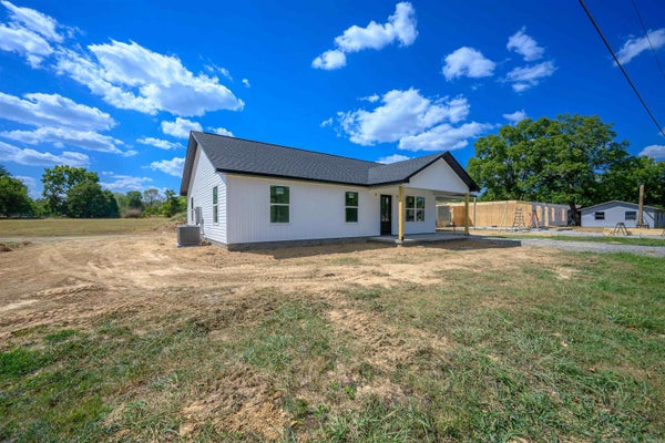CRIMSON, CAVE CITY, AR 72521 - Image e9beafd2d069961ad4d5f6c2500bb19f/2426977000