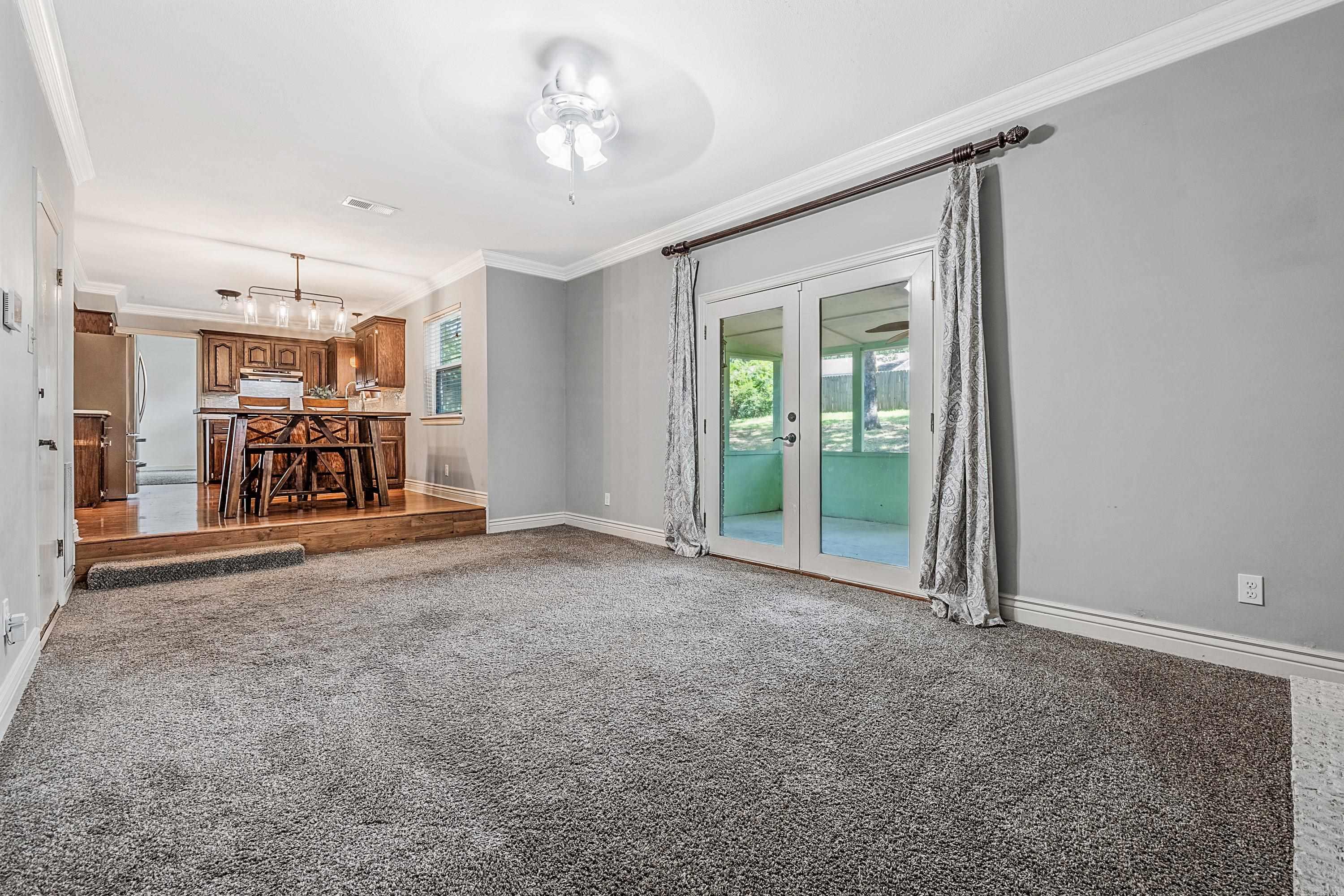 INDIAN HILLS - Residential