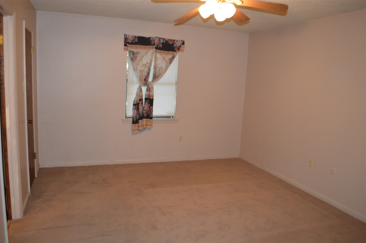 Creekwood - Residential Lease