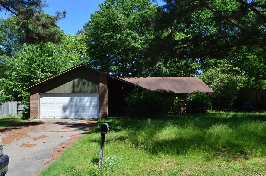 Great home for a good price on a cul-de-sac and great neighborhood. Call today for your private showing. No Pets.