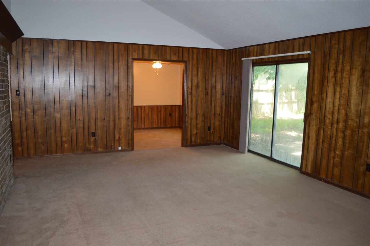 Creekwood - Residential Lease