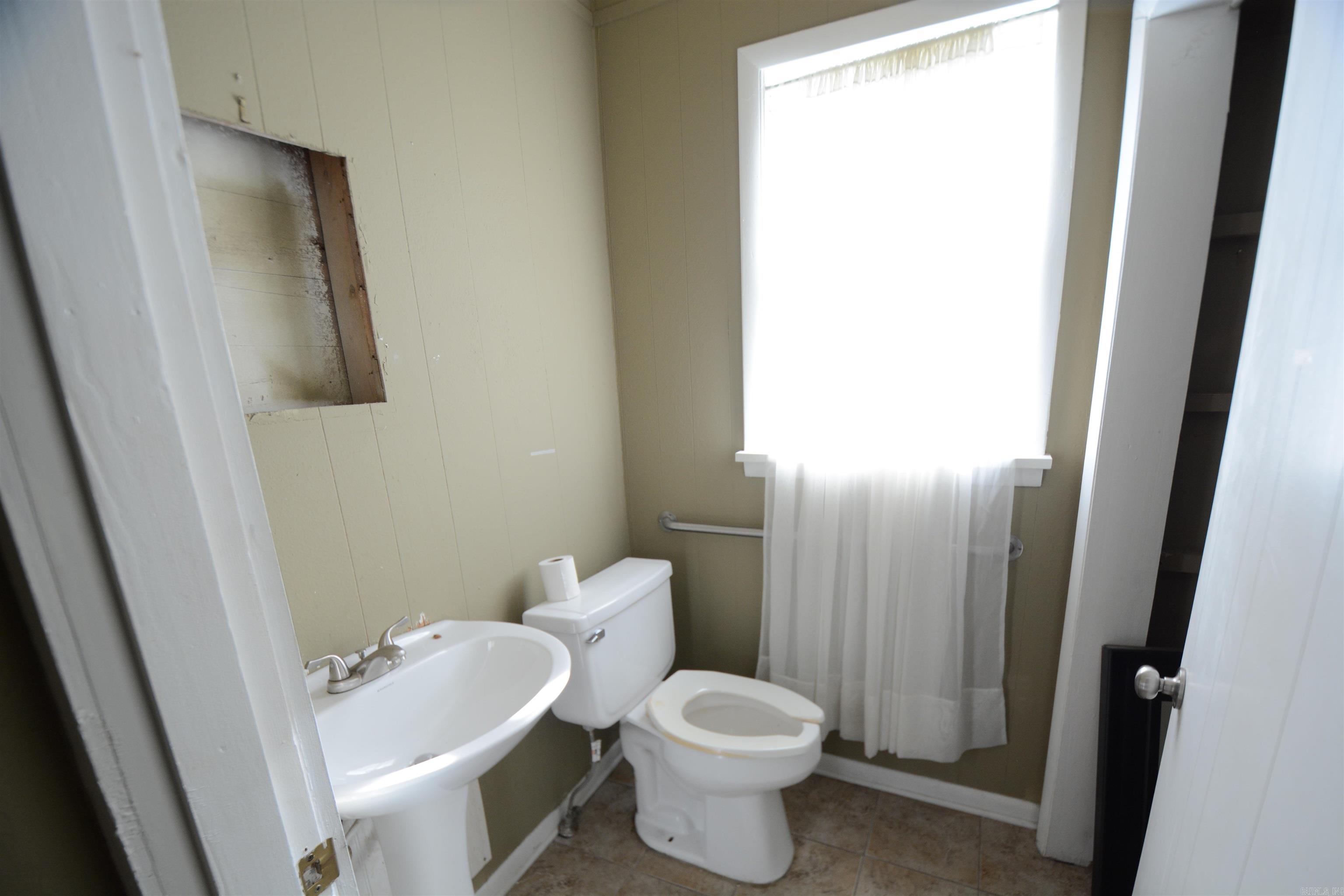 Metes & Bounds - Commercial Sale