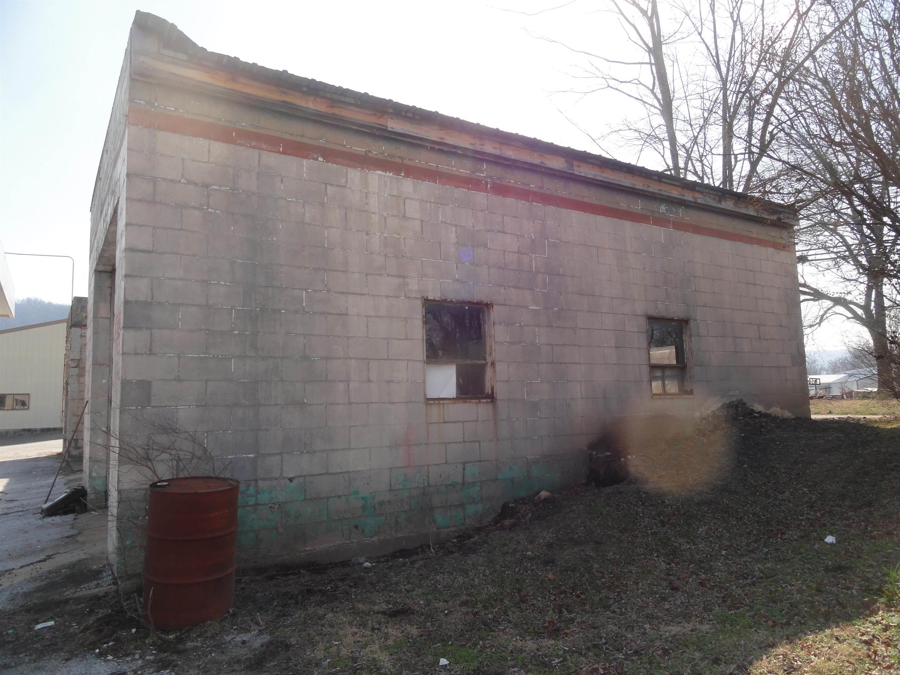 Metes & Bounds - Commercial Sale