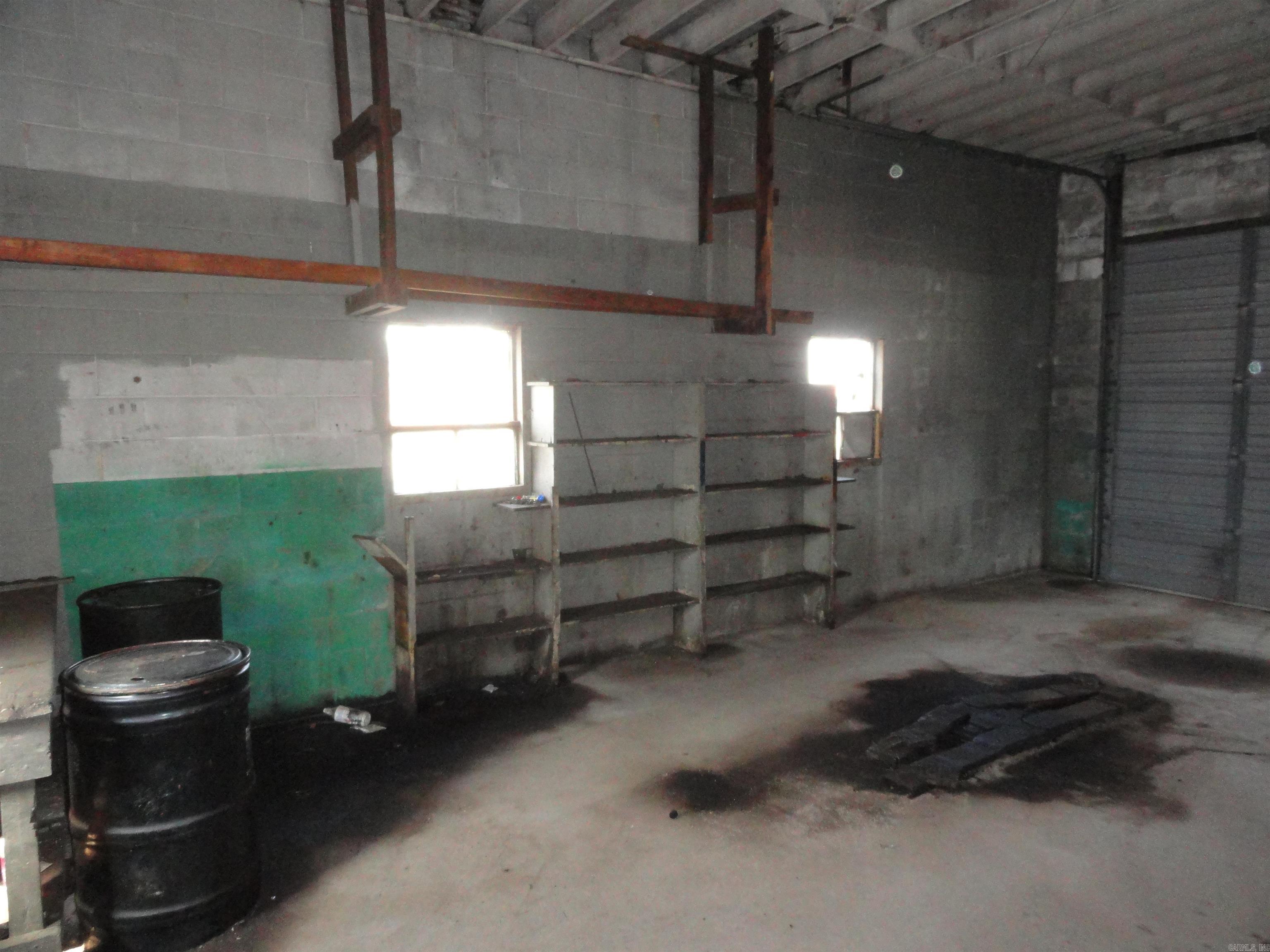 Metes & Bounds - Commercial Sale