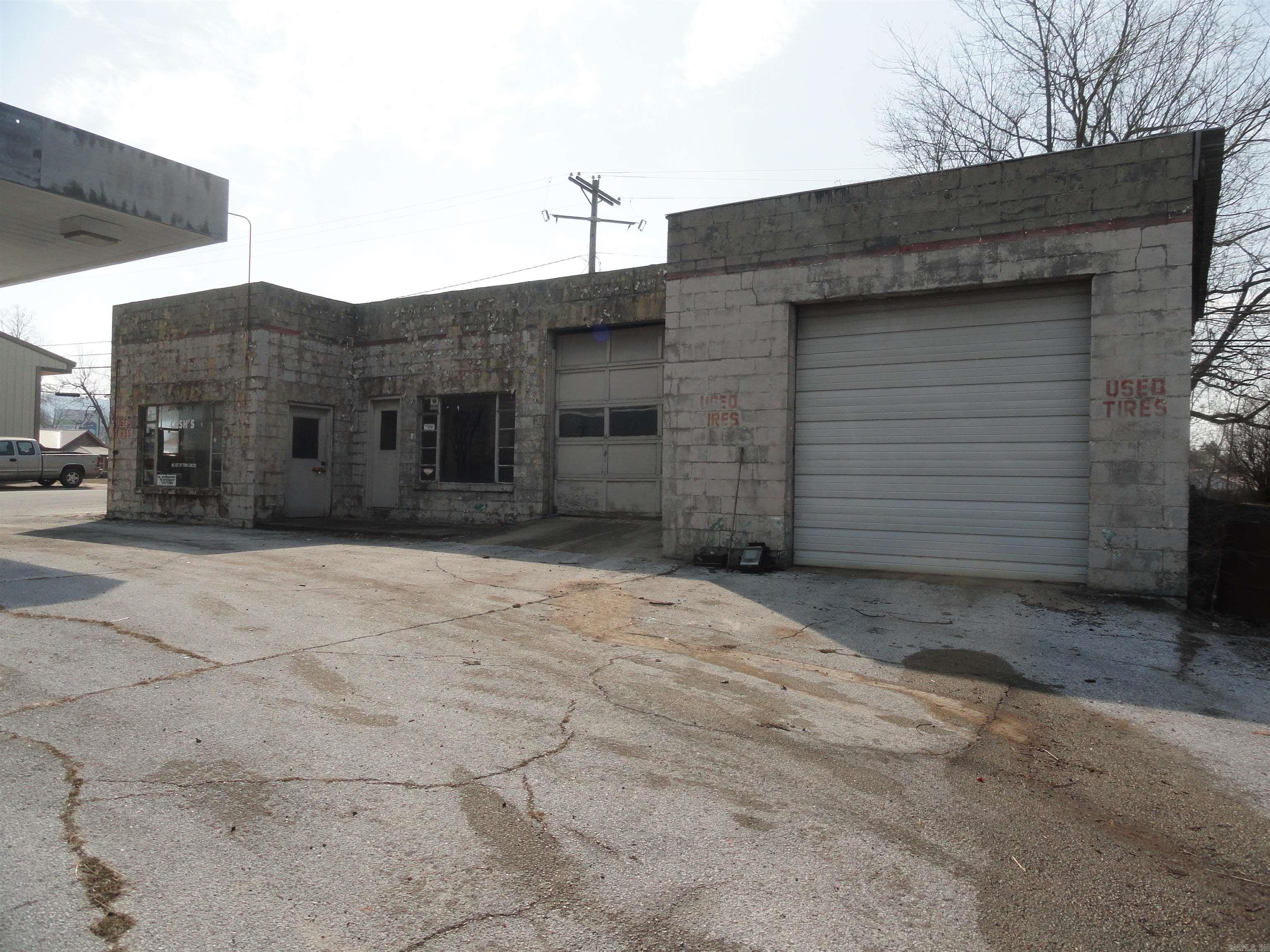 Metes & Bounds - Commercial Sale