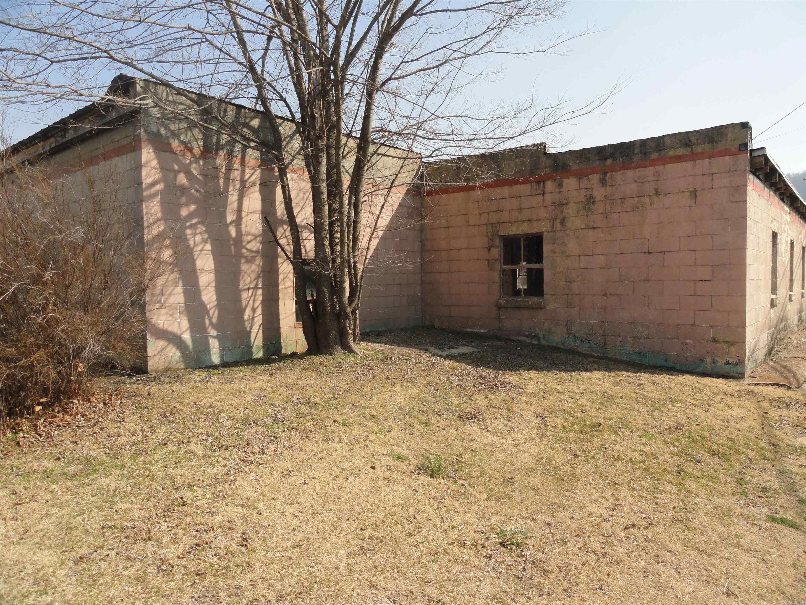 Metes & Bounds - Commercial Sale