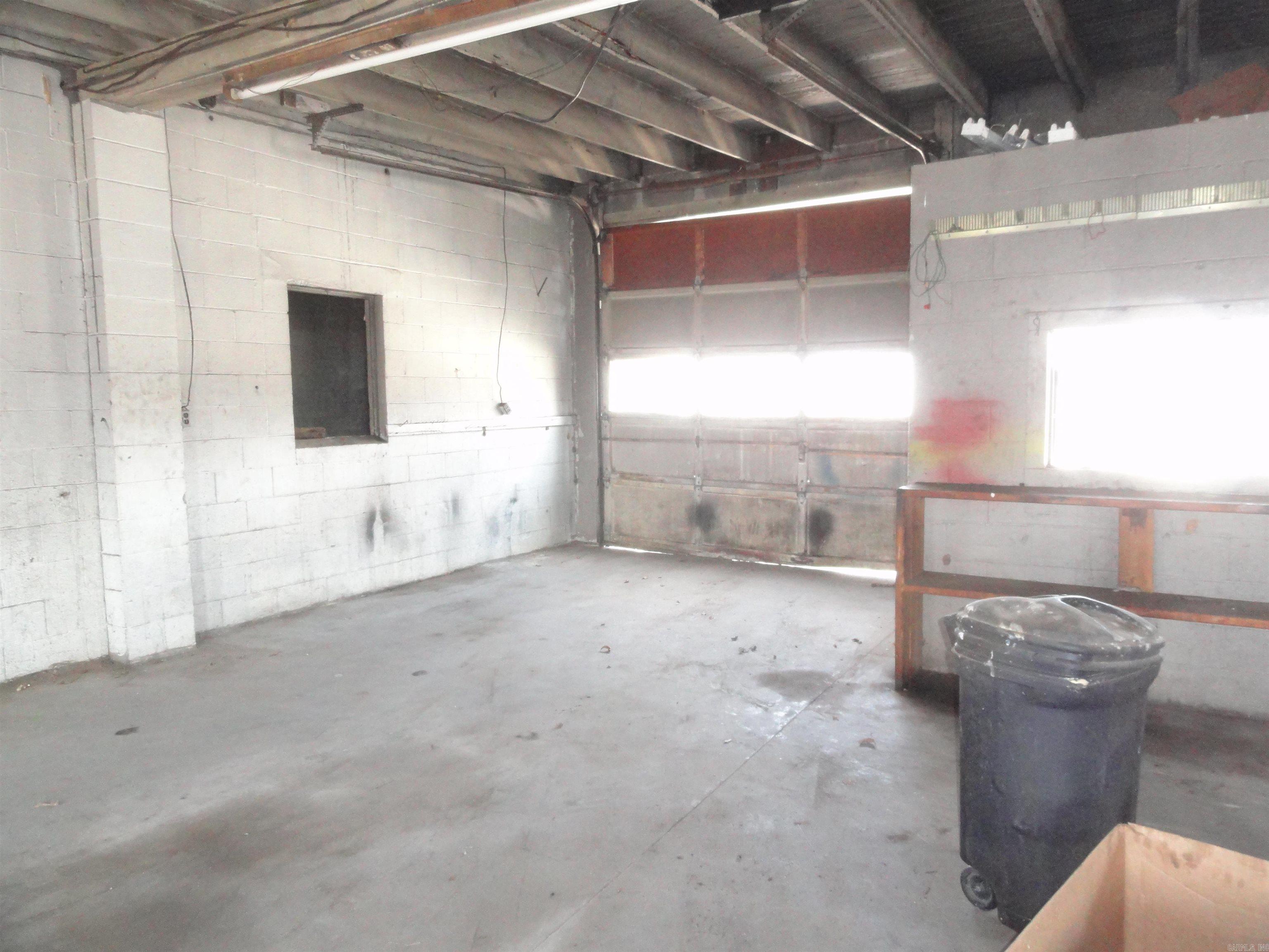 Metes & Bounds - Commercial Sale