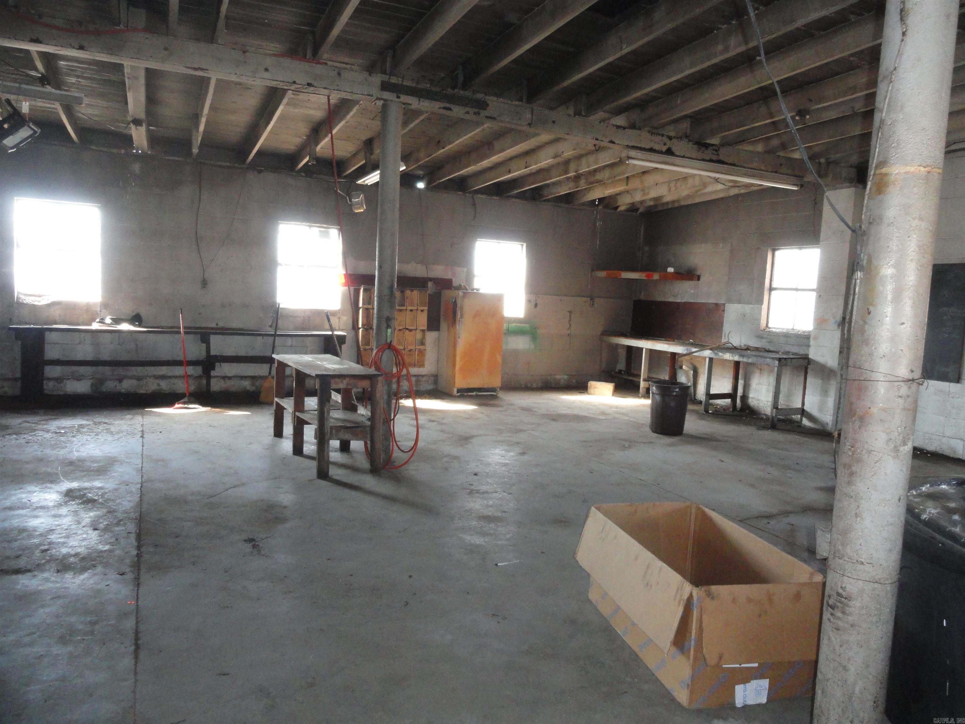 Metes & Bounds - Commercial Sale