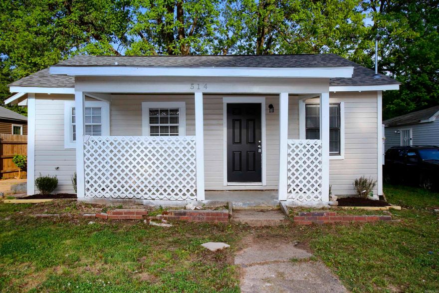 Cute 4BD/2BA home in North Little Rock on a large lot. Living room leads to eat-in-kitchen, with granite countertops, ideal for enjoying time with family or friends. Plenty of yard space ideal for anyone with kids or pets. This property is managed by Hoffman Team so beware of scammers - we will never ask you to Cashapp us money. The lease for this property is for 18 months to 2 years with a 3% increase after the first year. Income must be 3x the amount of rent. Deposit, first month’s rent, and the $50 administration fee due before move in. This property does not accept section 8.