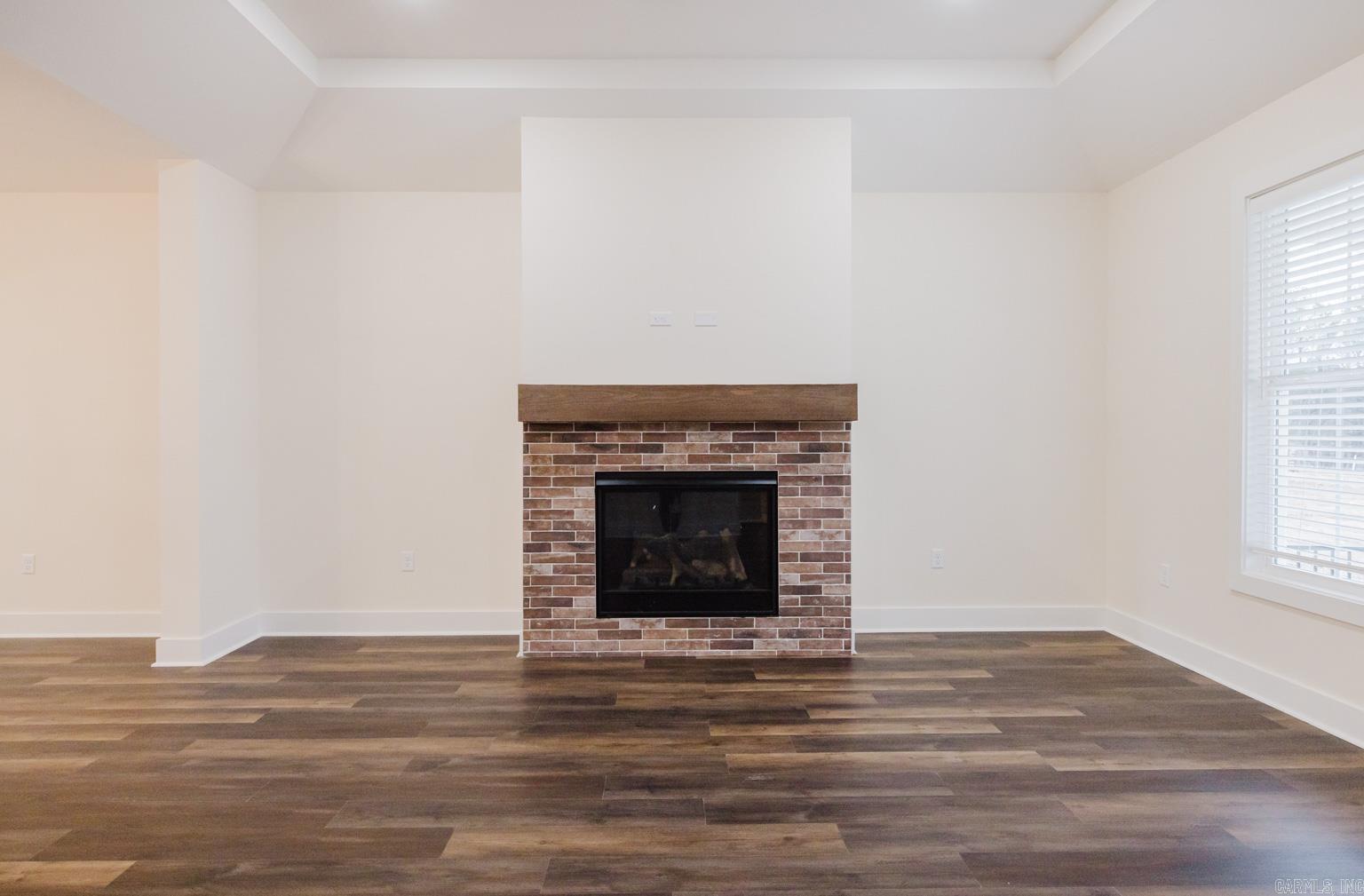 MIDTOWN BRYANT - Residential