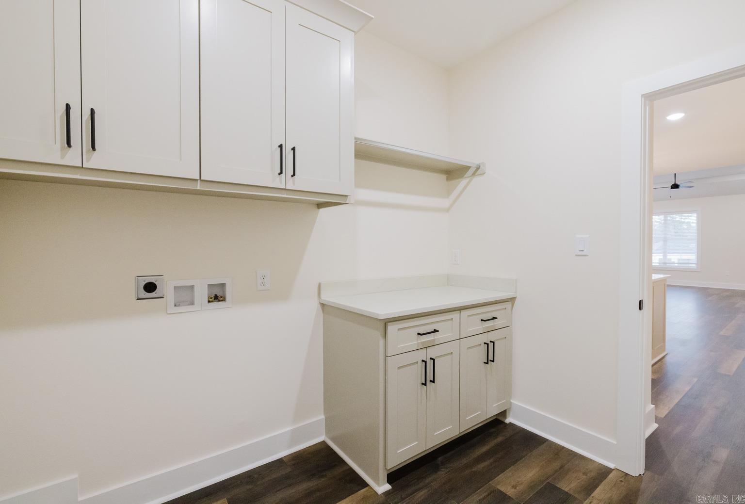 MIDTOWN BRYANT - Residential