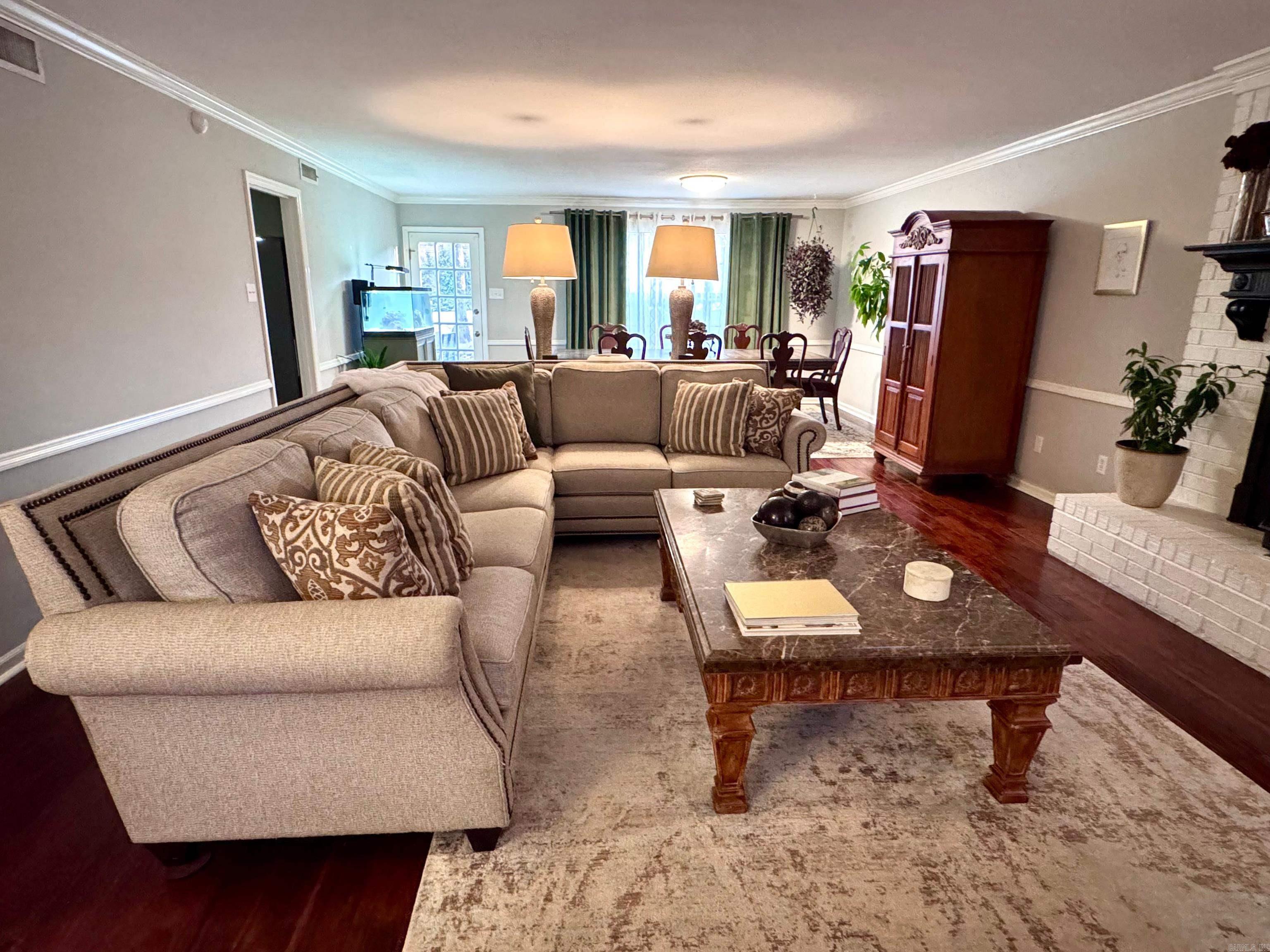 Marlowe Manor - Residential