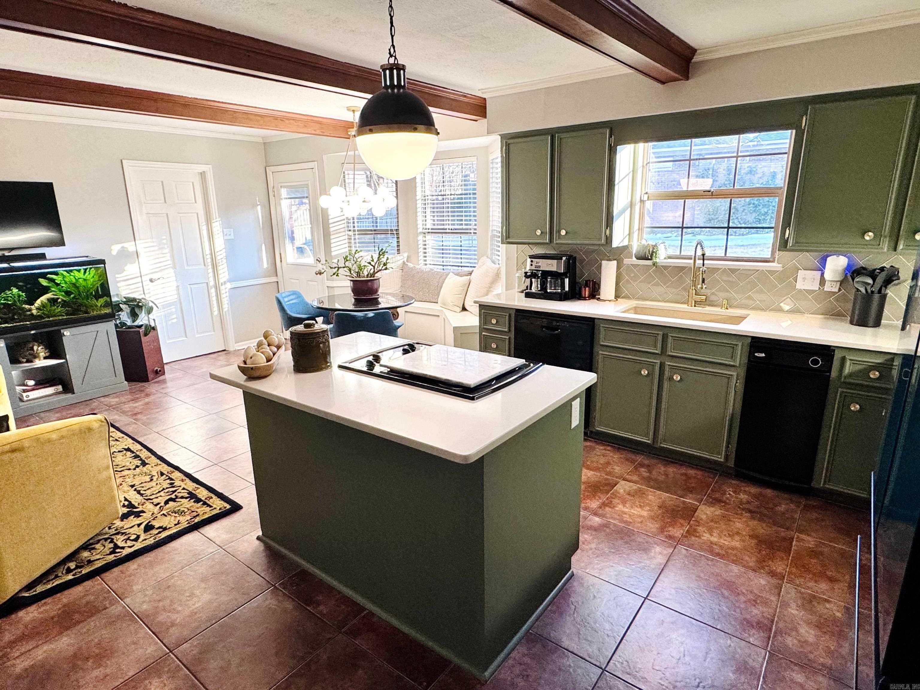 Marlowe Manor - Residential