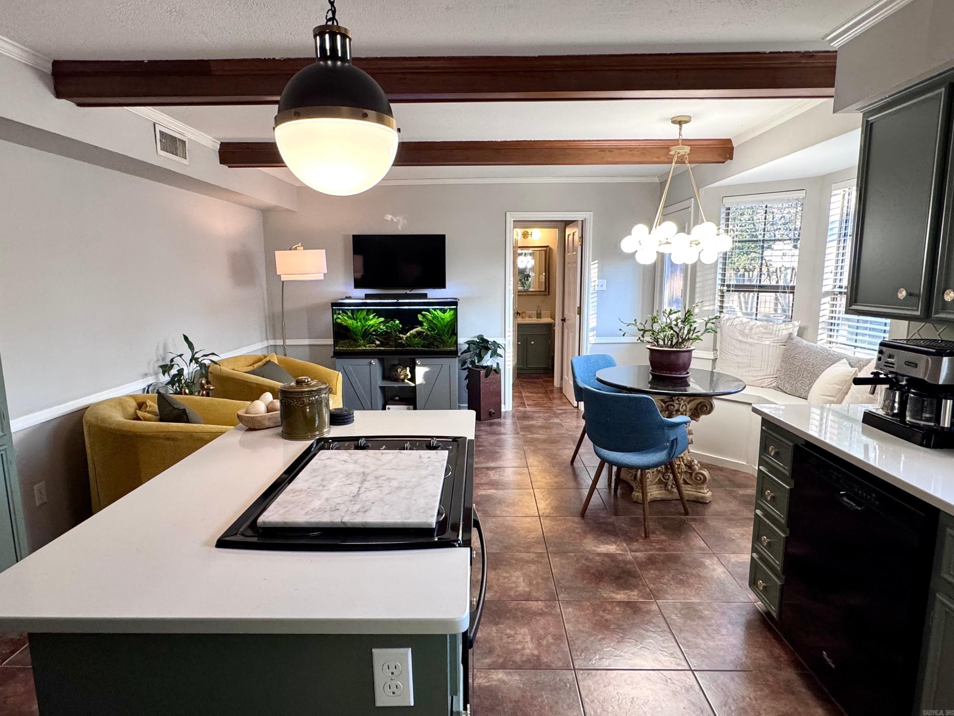 Marlowe Manor - Residential