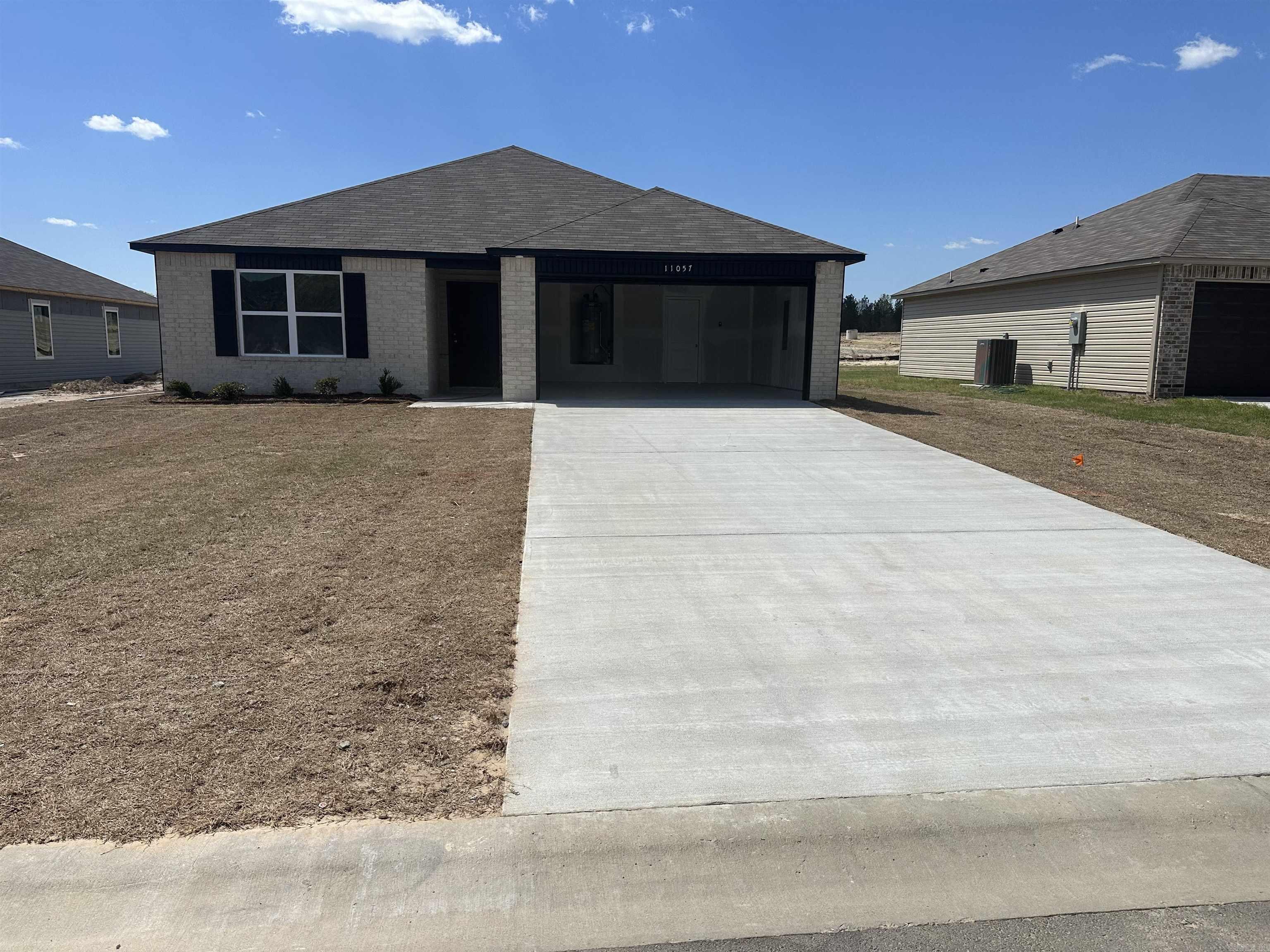 SPRINGLAKE TRAILS - Residential