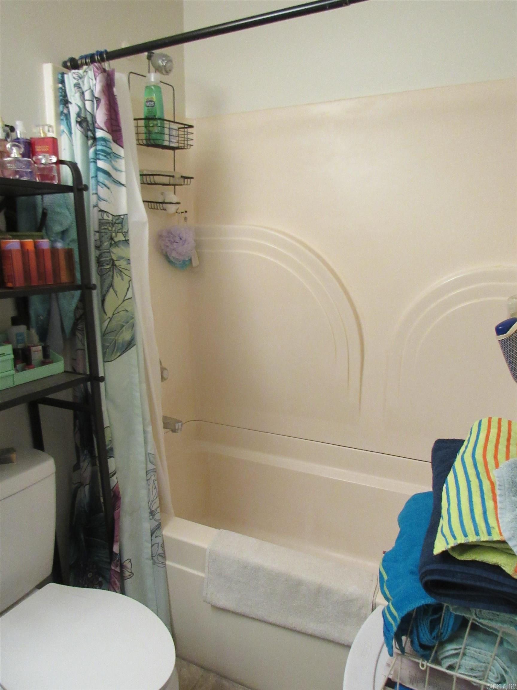 Moores Glendale - Residential Income