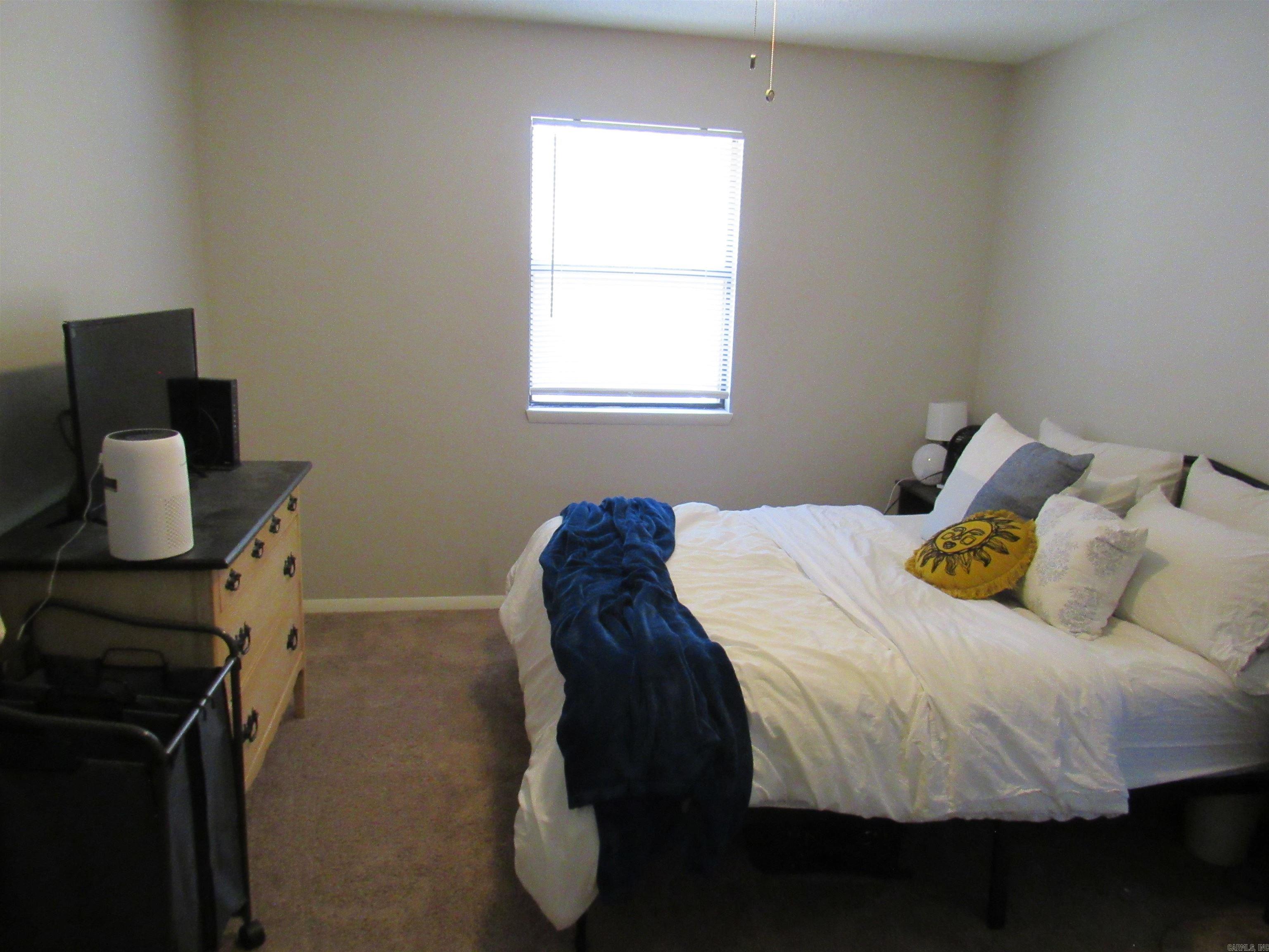 Moores Glendale - Residential Income