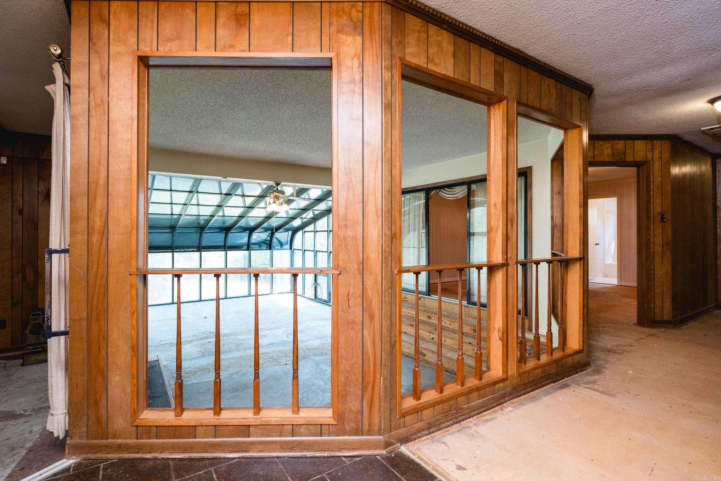 COLONY WEST - Residential