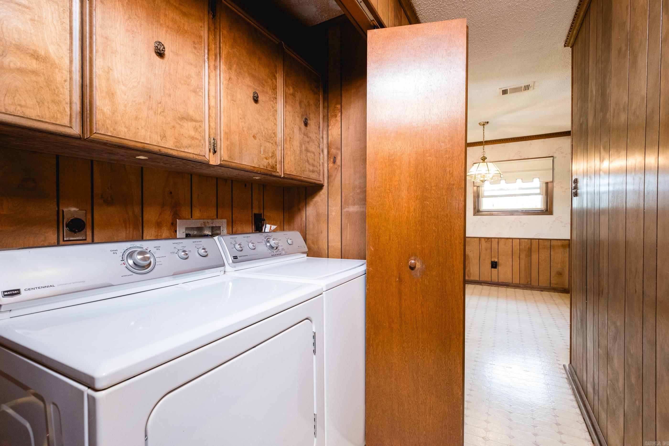 COLONY WEST - Residential