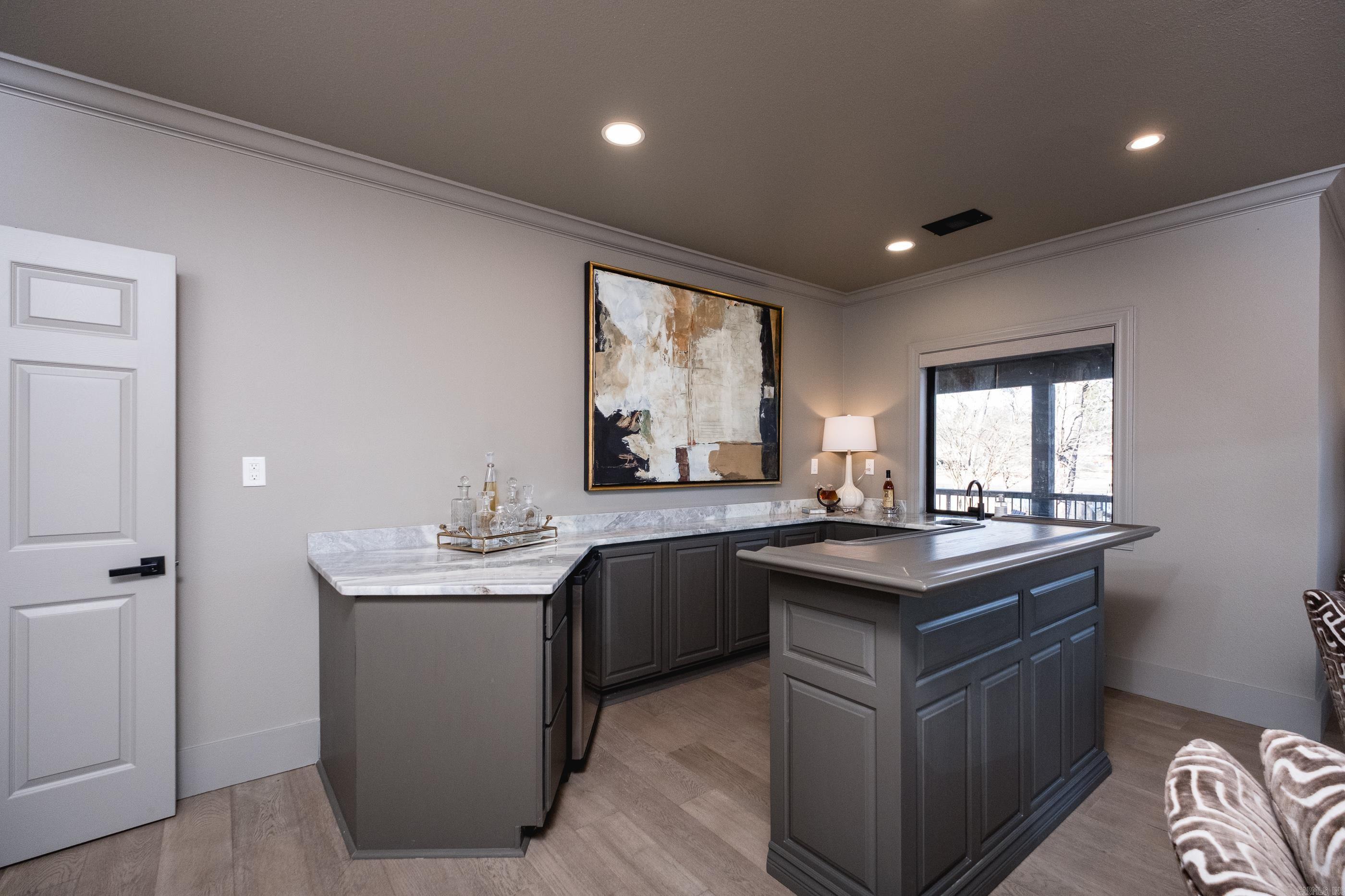 LAKE FOREST SHORES - Residential