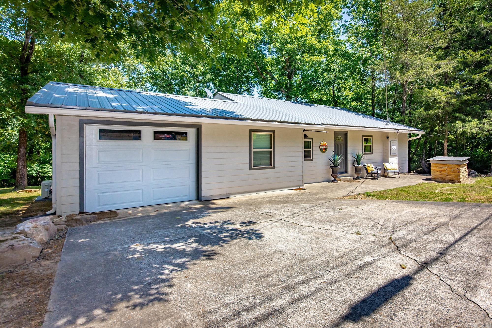 FRONTIER CANYON - LAKE - Residential