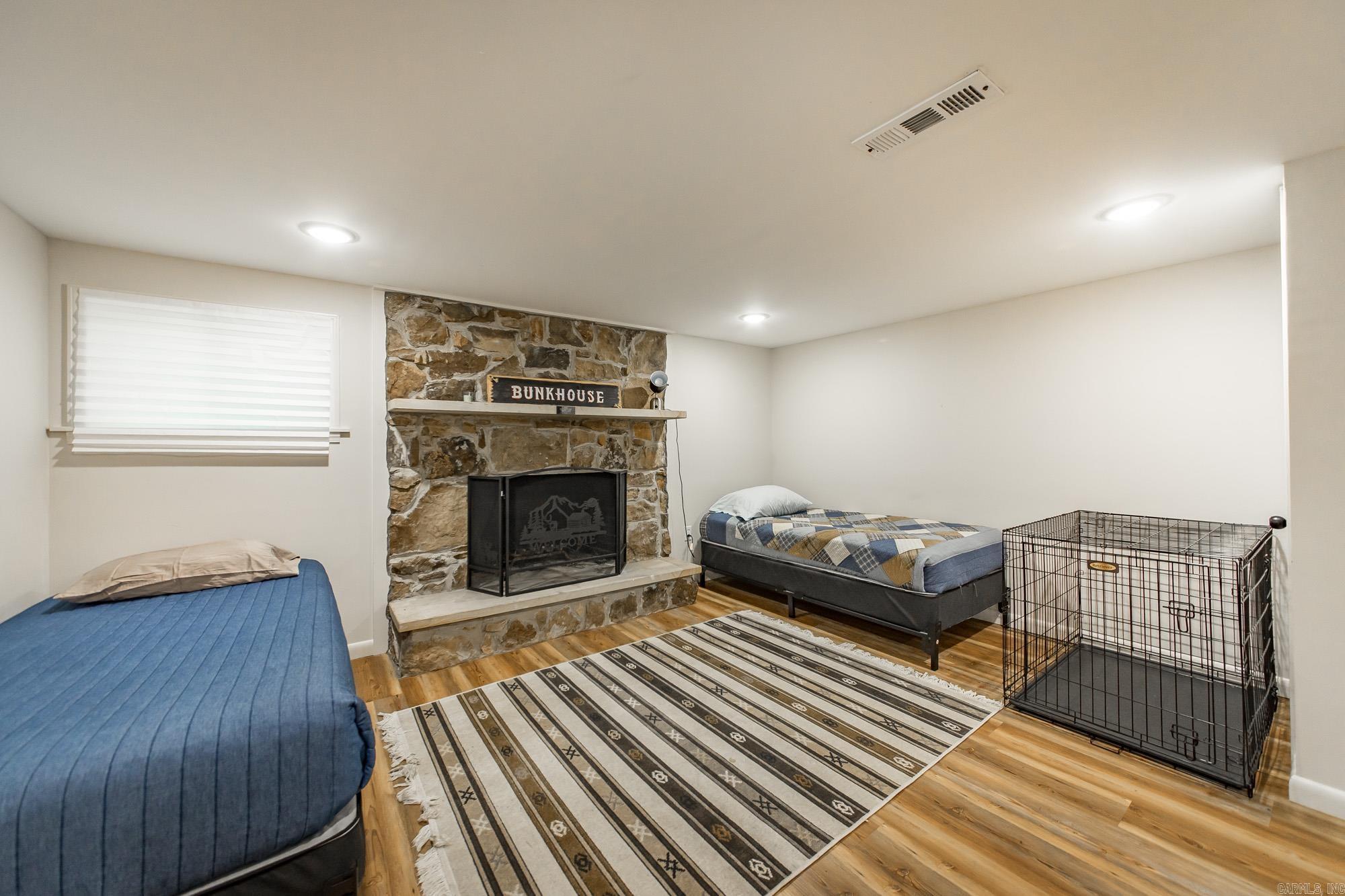 FRONTIER CANYON - LAKE - Residential