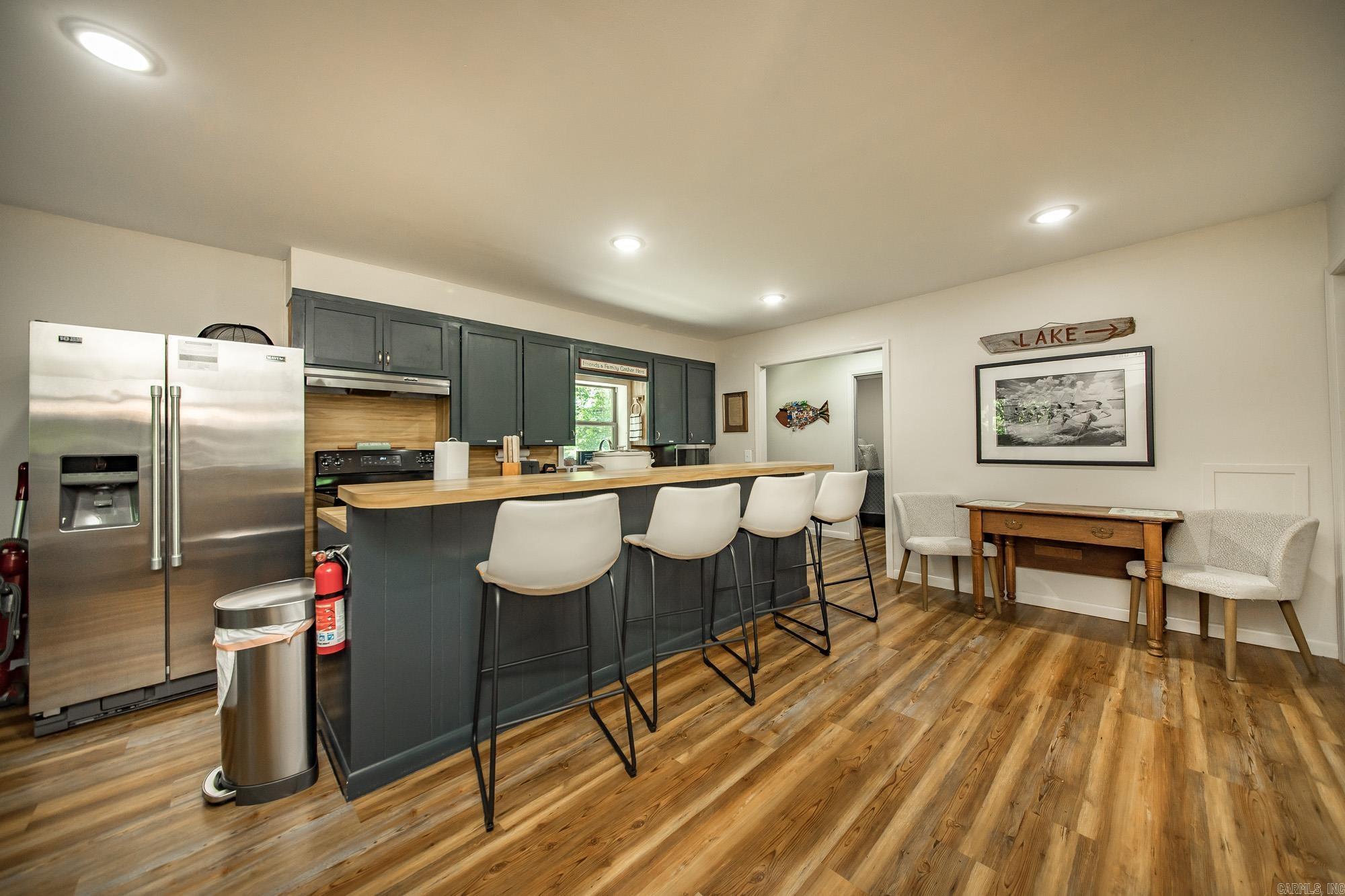 FRONTIER CANYON - LAKE - Residential